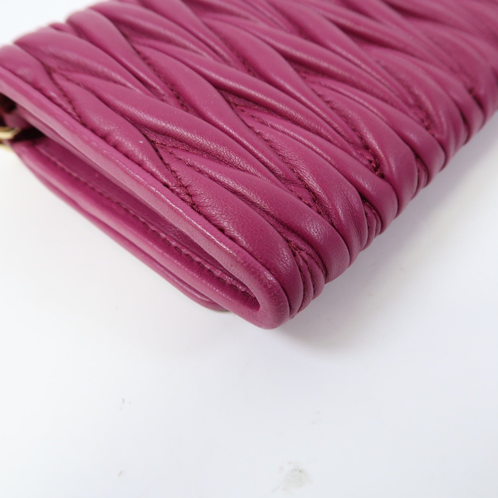 Miu Miu 羊皮皮革Chain Shoulder金扣鏈帶肩背袋紫色