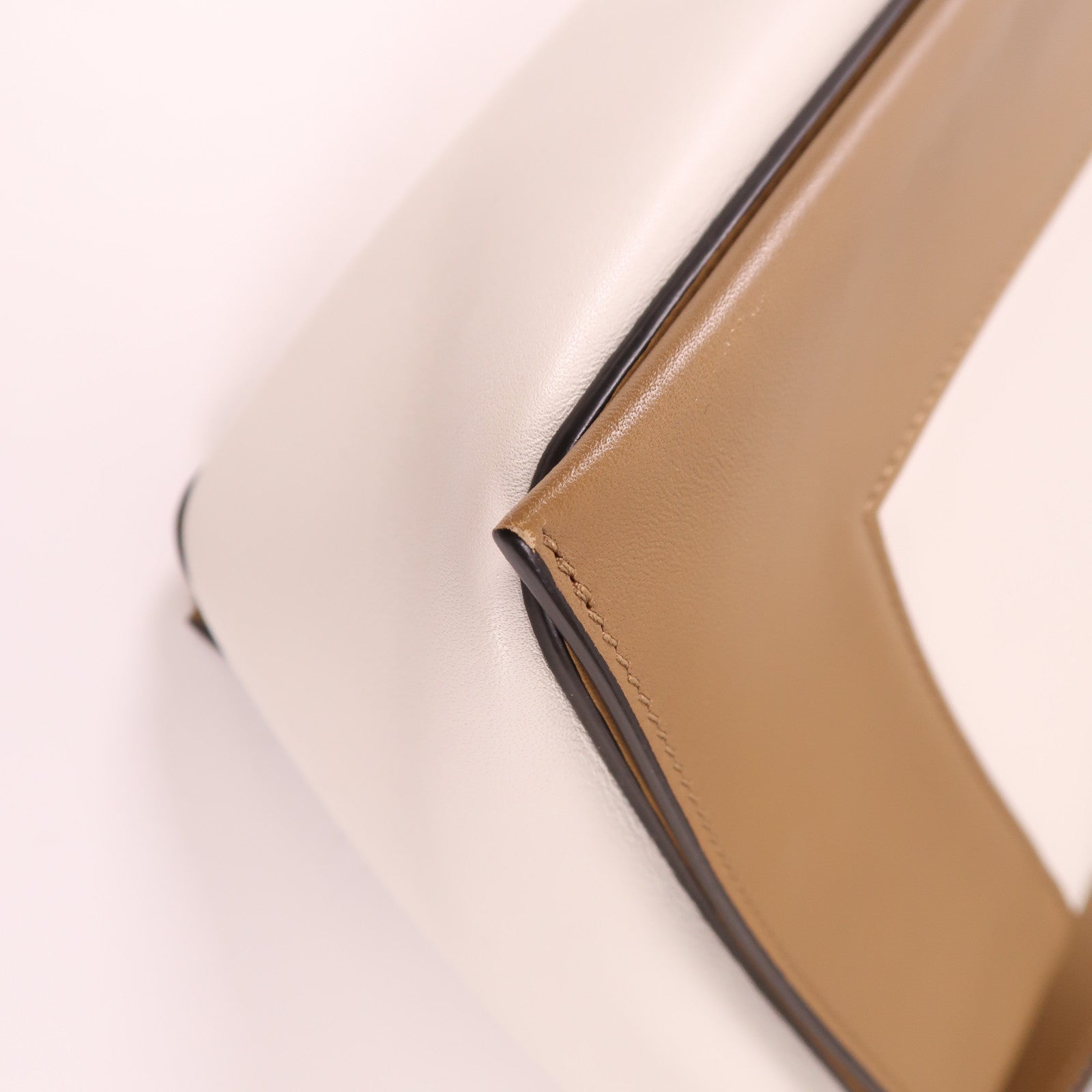 CELINE 牛皮皮革Frame Bag金扣肩背袋