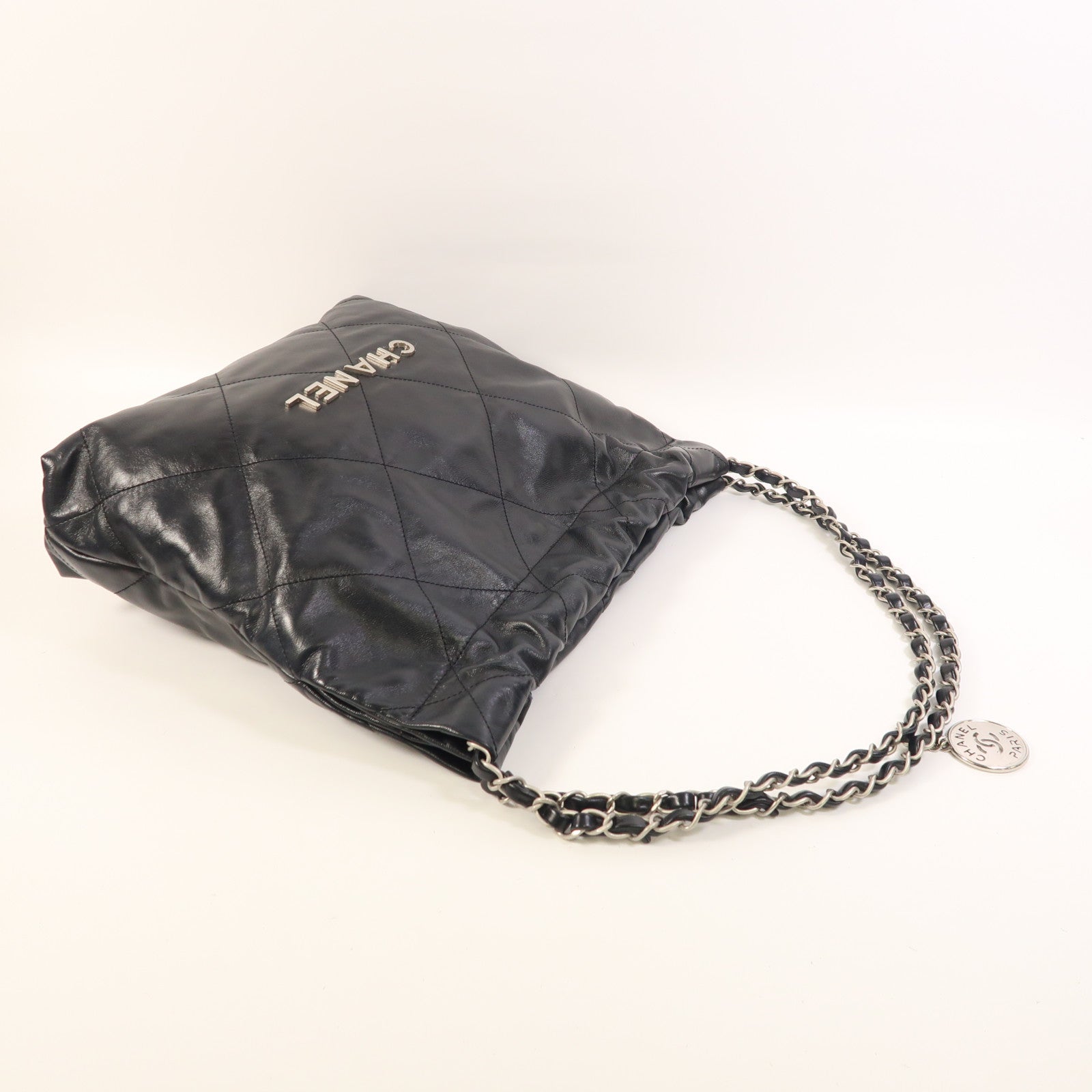 CHANEL 牛皮皮革Chanel 22 Small銀扣鏈帶肩背袋