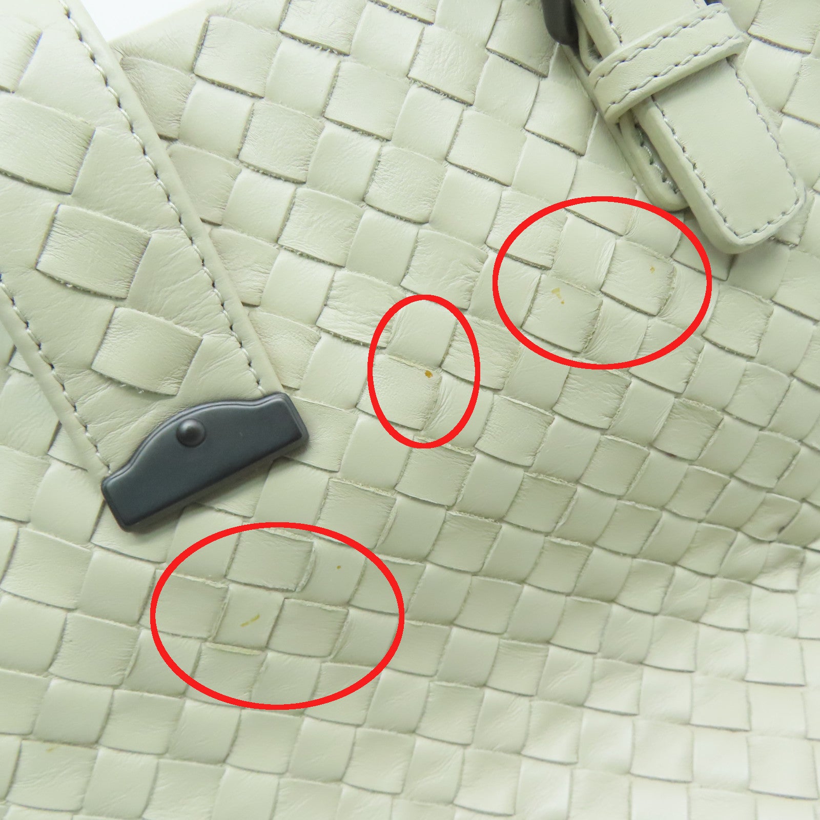 BOTTEGA VENETA Textured Leather Shoulder Bag Beige