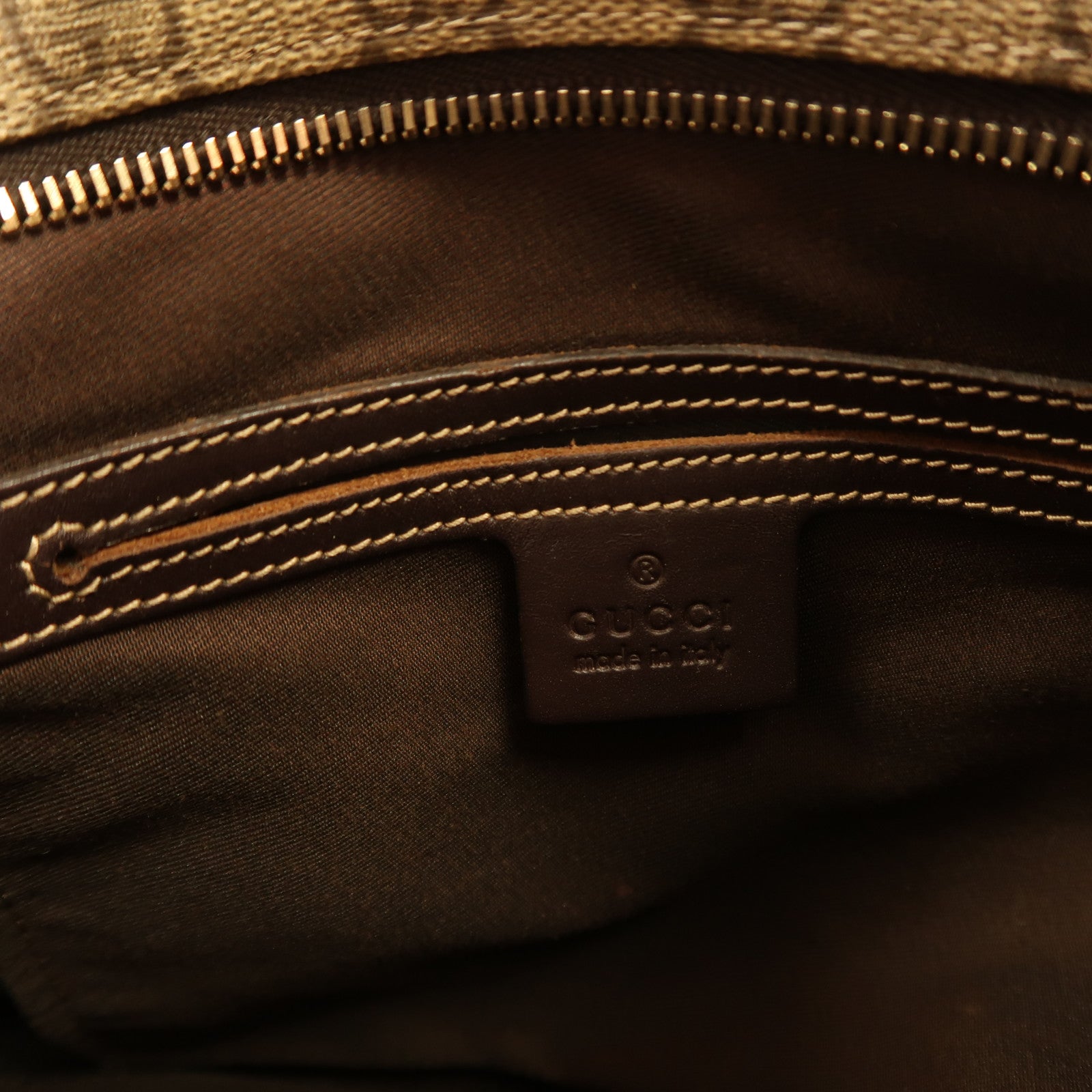 GUCCI 塗層帆布Shoulder Bag銀扣肩背袋