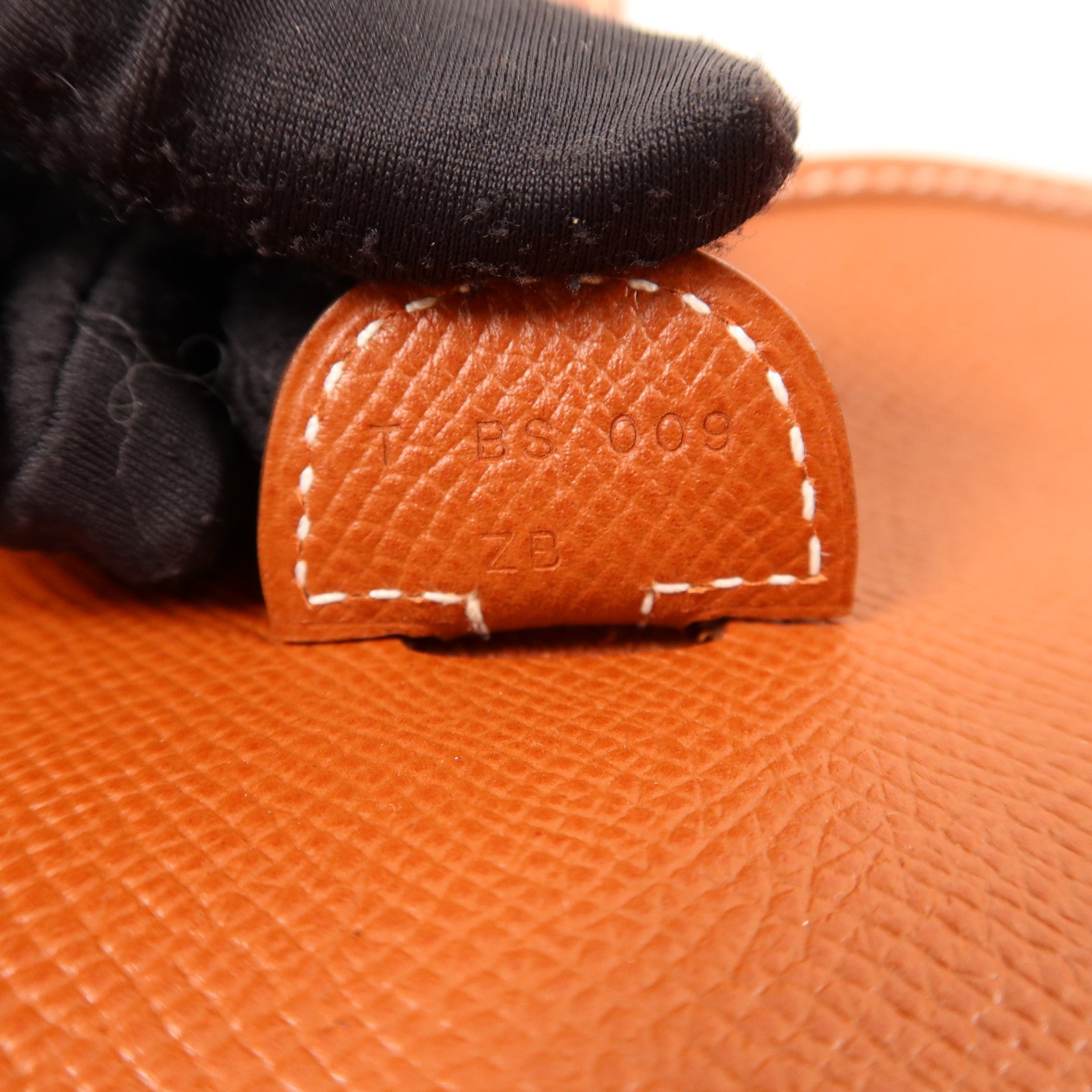 HERMES Epsom皮革Evelyne PM銀扣肩背袋Brique