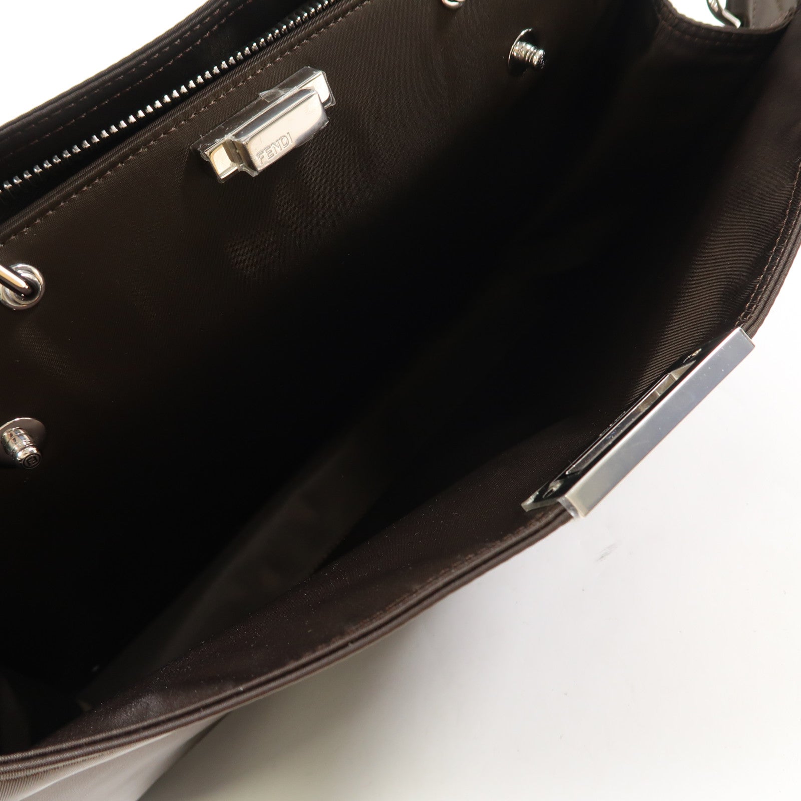 FENDI 【激減優惠】尼龍Peekaboo銀扣手挽肩背兩用袋