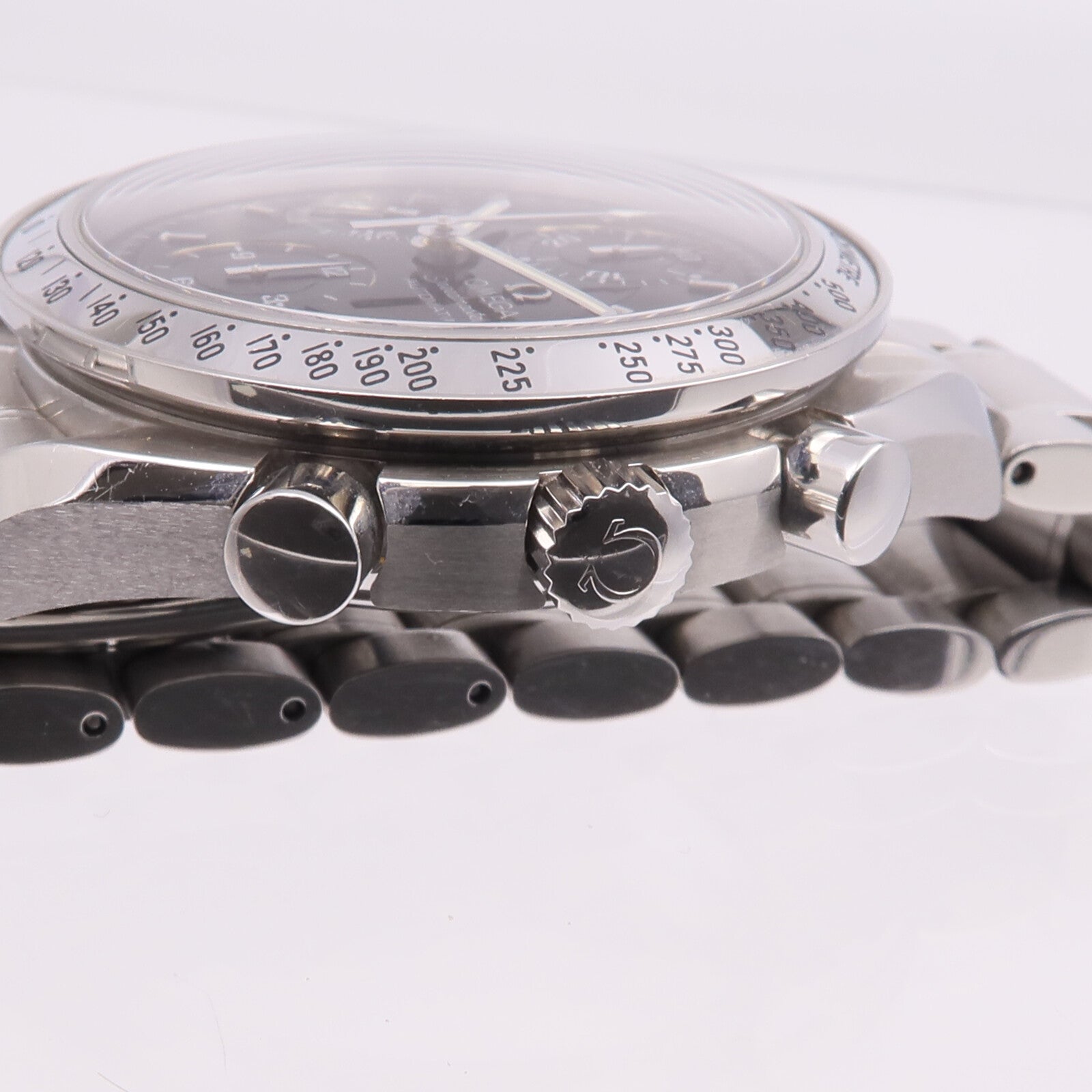 OMEGA Speedmaster Date 3513.50