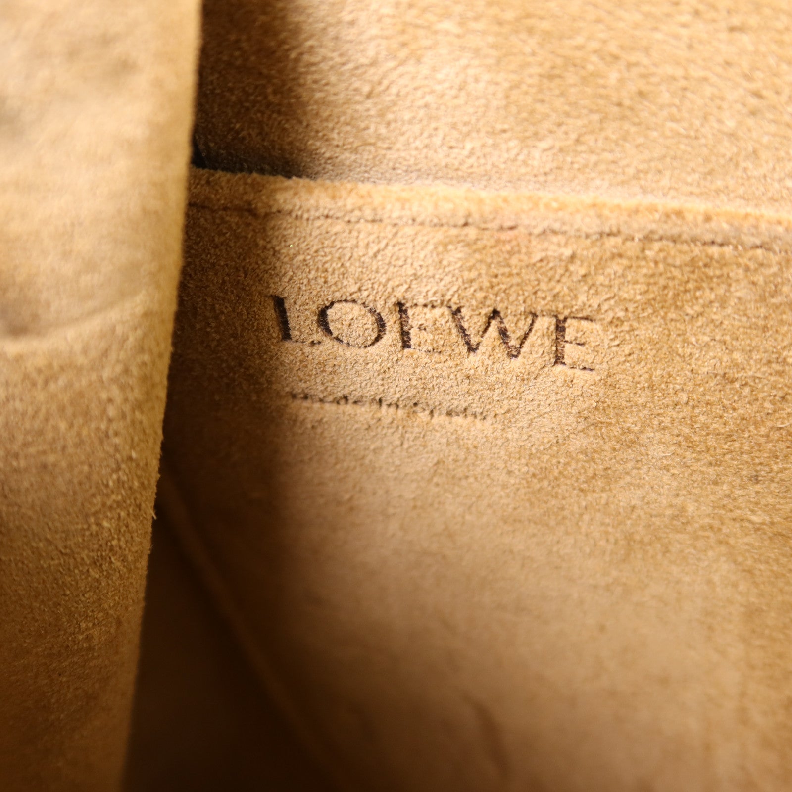 LOEWE 牛皮皮革Mini Gate金扣手挽肩背兩用袋