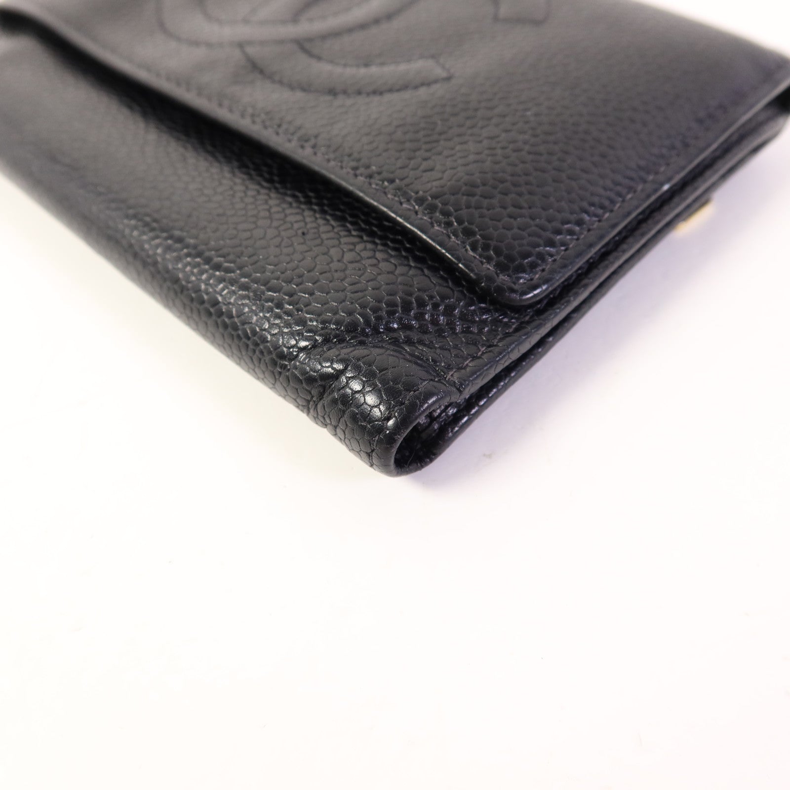 CHANEL 牛皮皮革Trifold Wallet金扣錢包