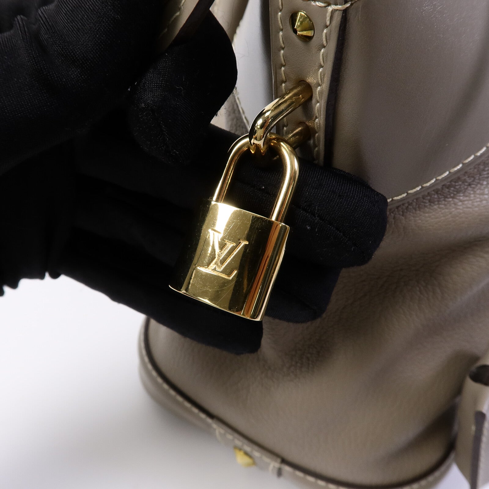 LOUIS VUITTON Suhali Lockit PM手挽袋