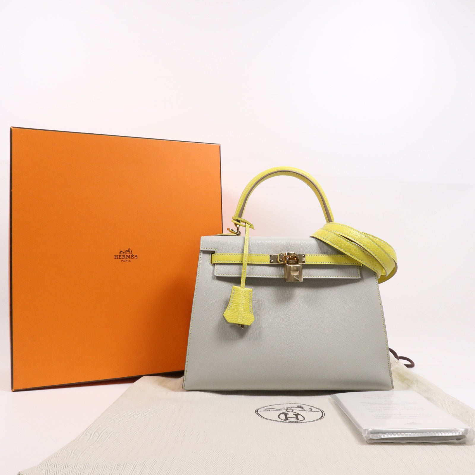 HERMES 【激減優惠】Cherve皮革Kelly 25金扣手挽肩背兩用袋 Gris Perle/Lime