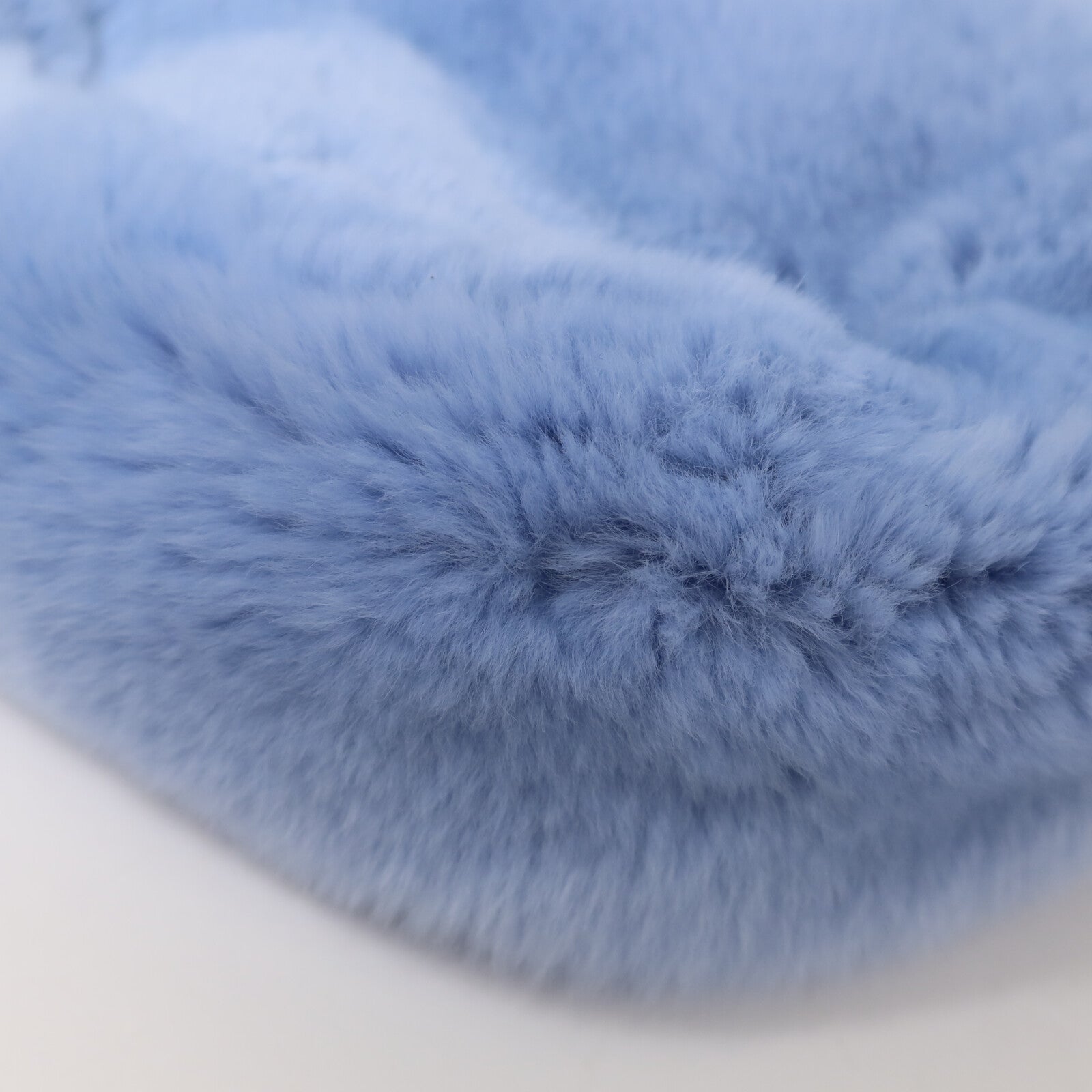 CHANEL 兔毛Vintage Rabbit Fur Chain Hobo鏈帶手挽袋