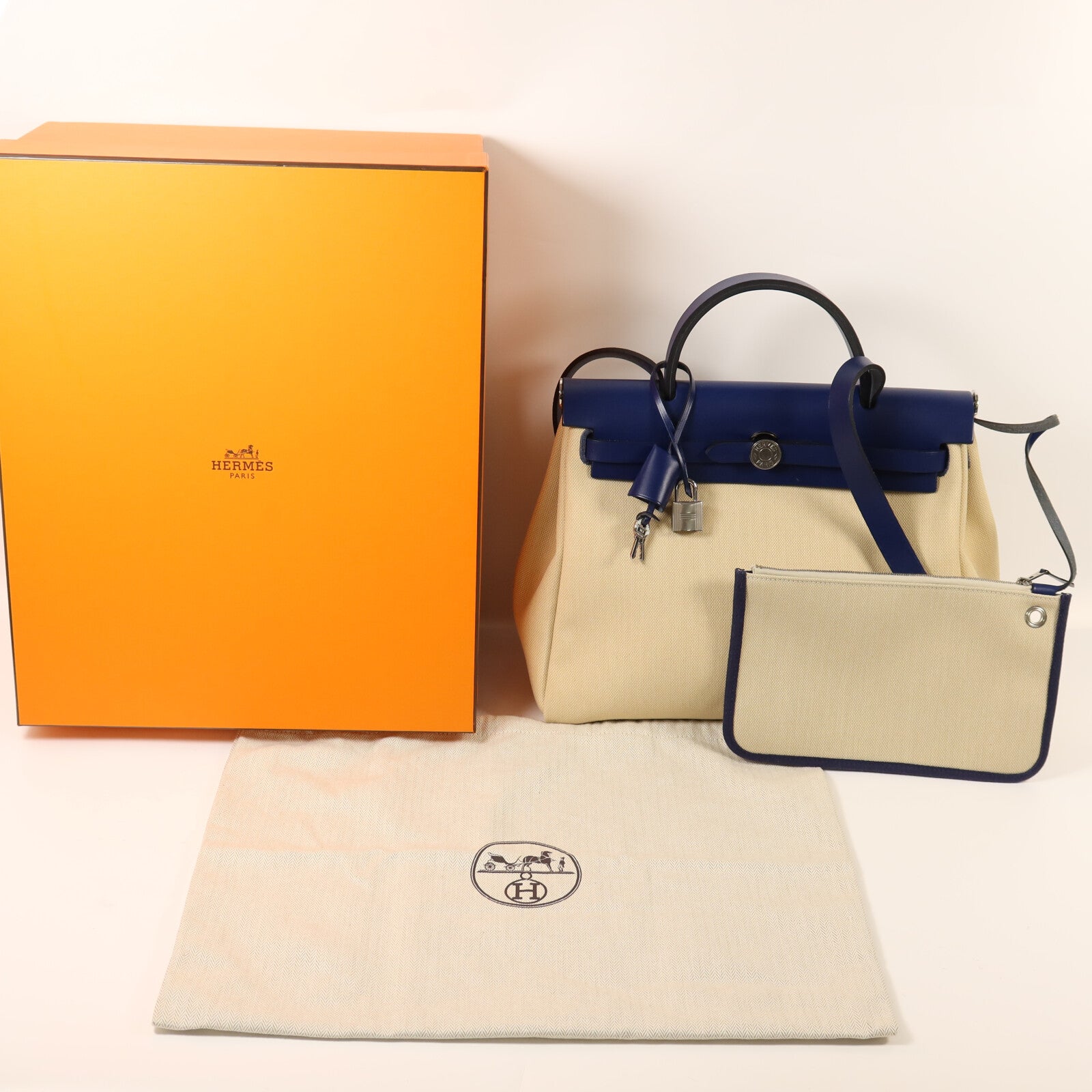 HERMES 帆布Herbag PM銀扣手挽肩背兩用袋Beige/Bleu Electrique