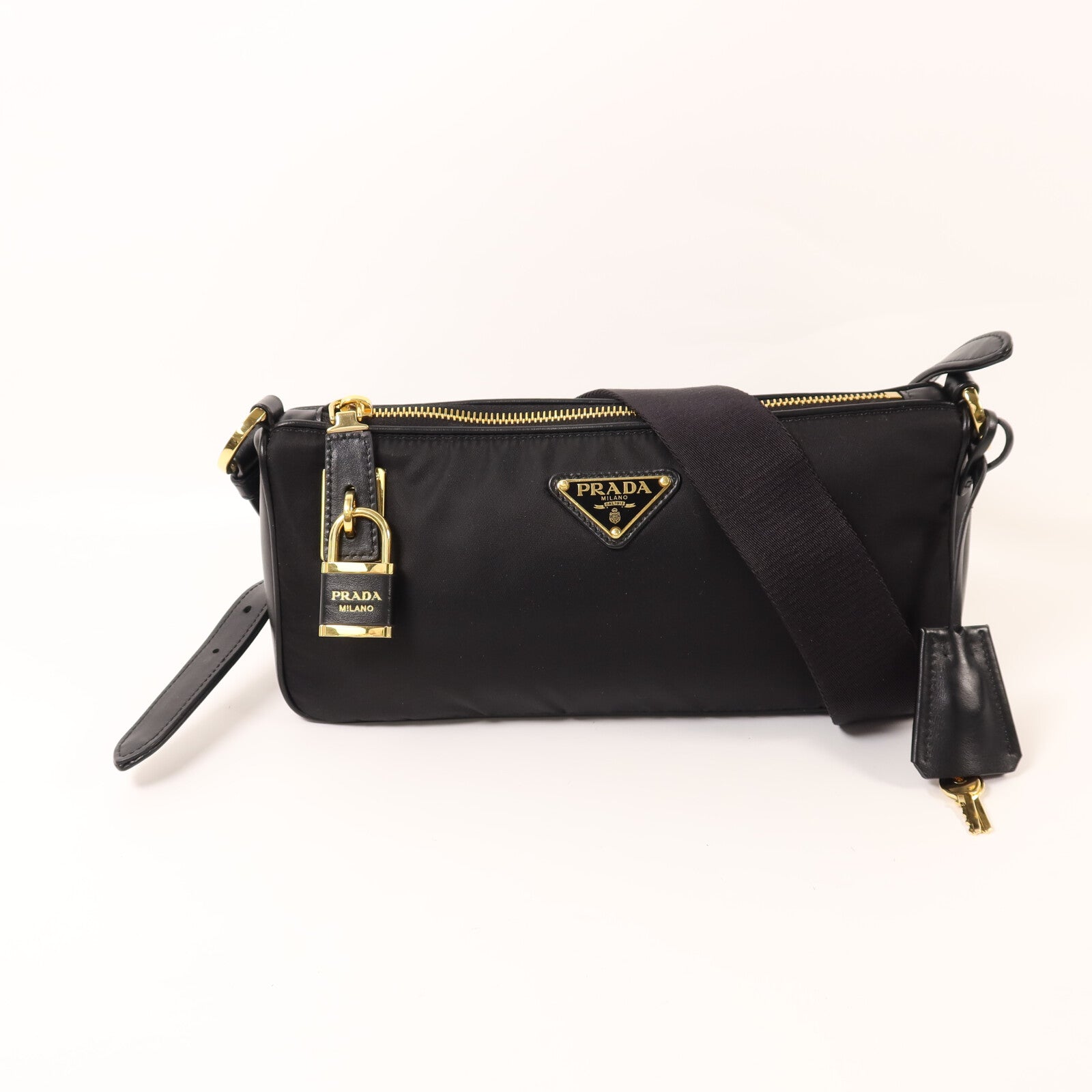 PRADA 尼龍Shoulder Bag金扣肩背袋