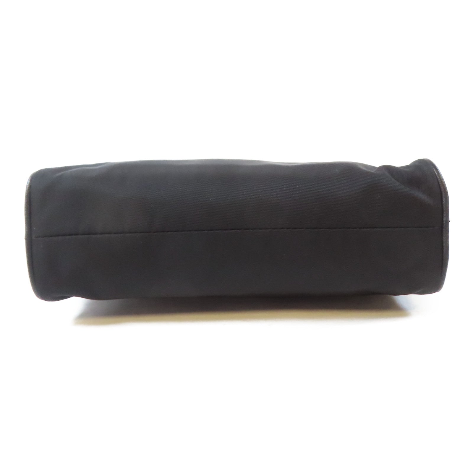 PRADA 尼龍Shoulder Bag金扣肩背袋黑色