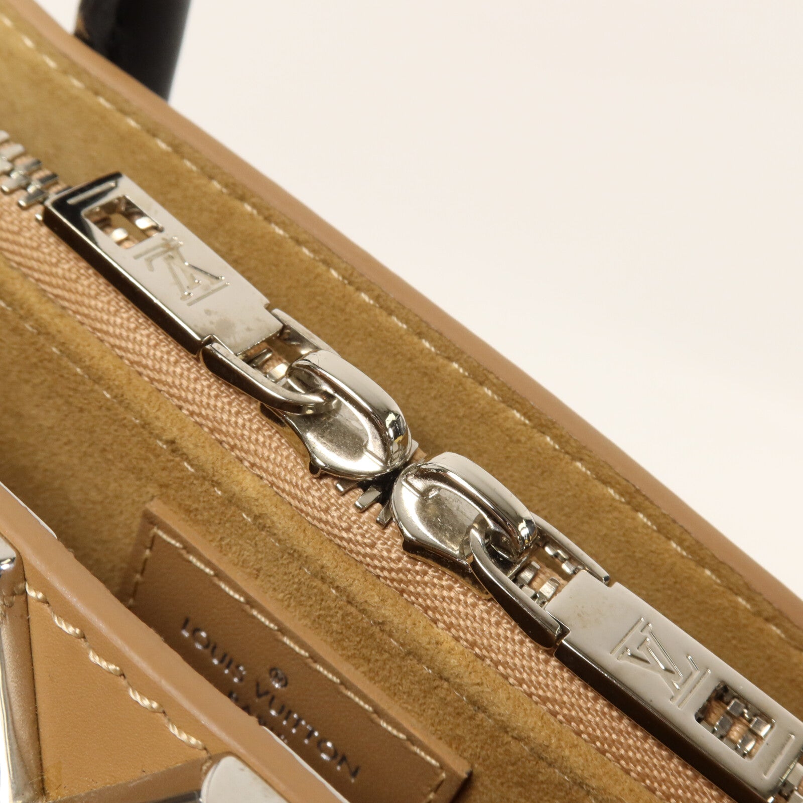 LOUIS VUITTON 牛皮皮革Very Tote MM手挽肩背兩用袋