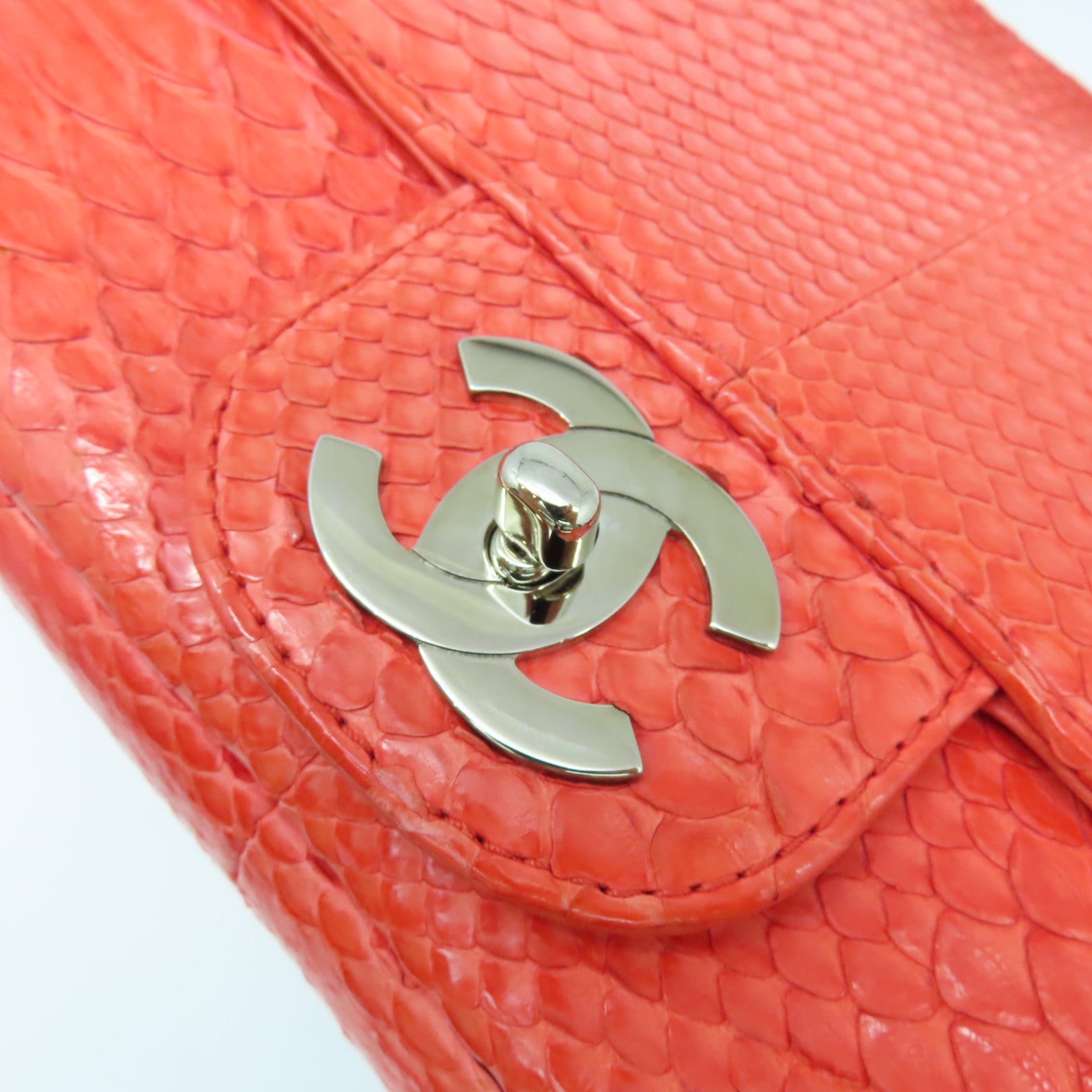 CHANEL 【清倉大減價】蛇皮皮革Chain Shoulder Bag銀扣肩背袋紅色