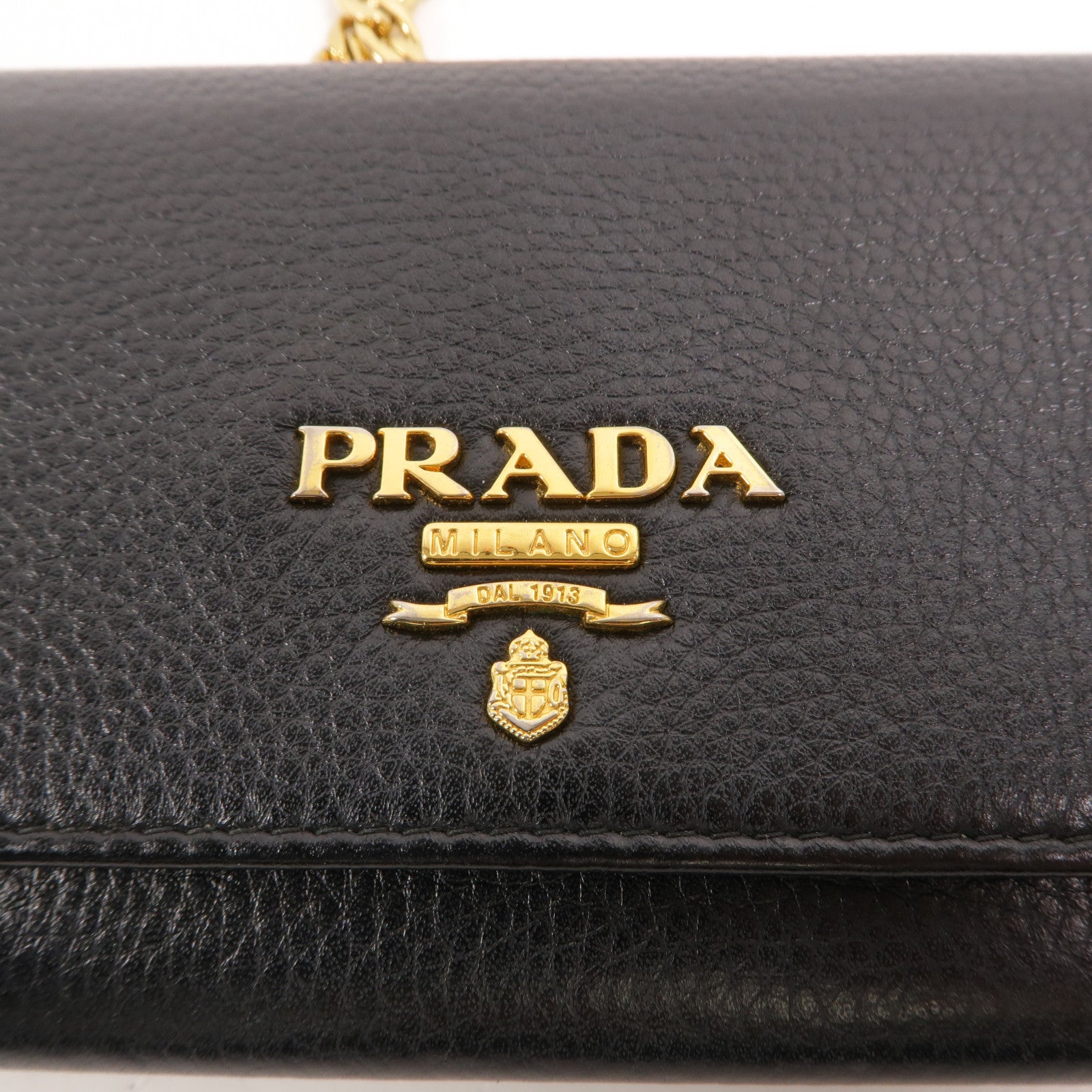 PRADA 牛皮皮革Wallet On Chain鏈帶肩背袋