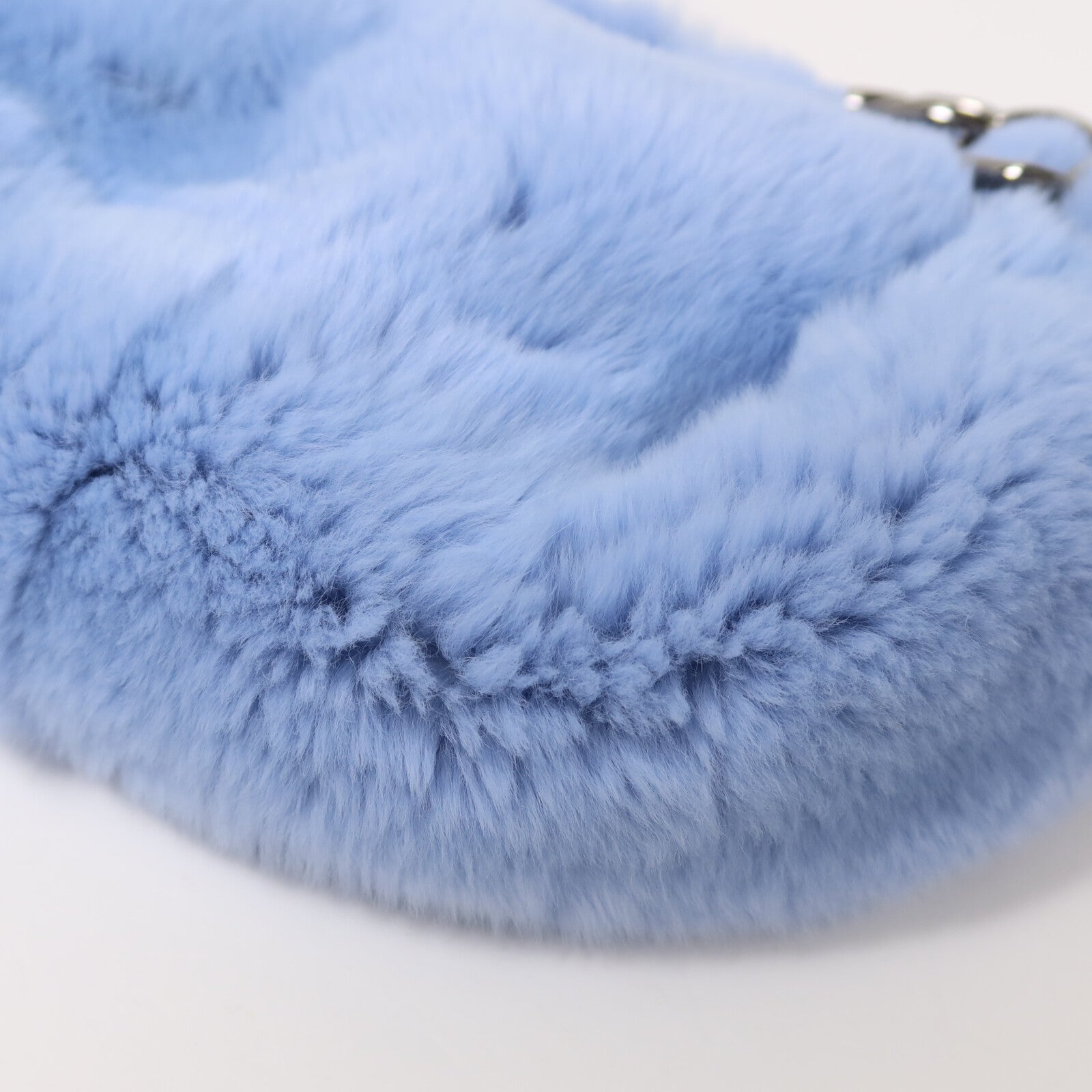 CHANEL 兔毛Vintage Rabbit Fur Chain Hobo鏈帶手挽袋