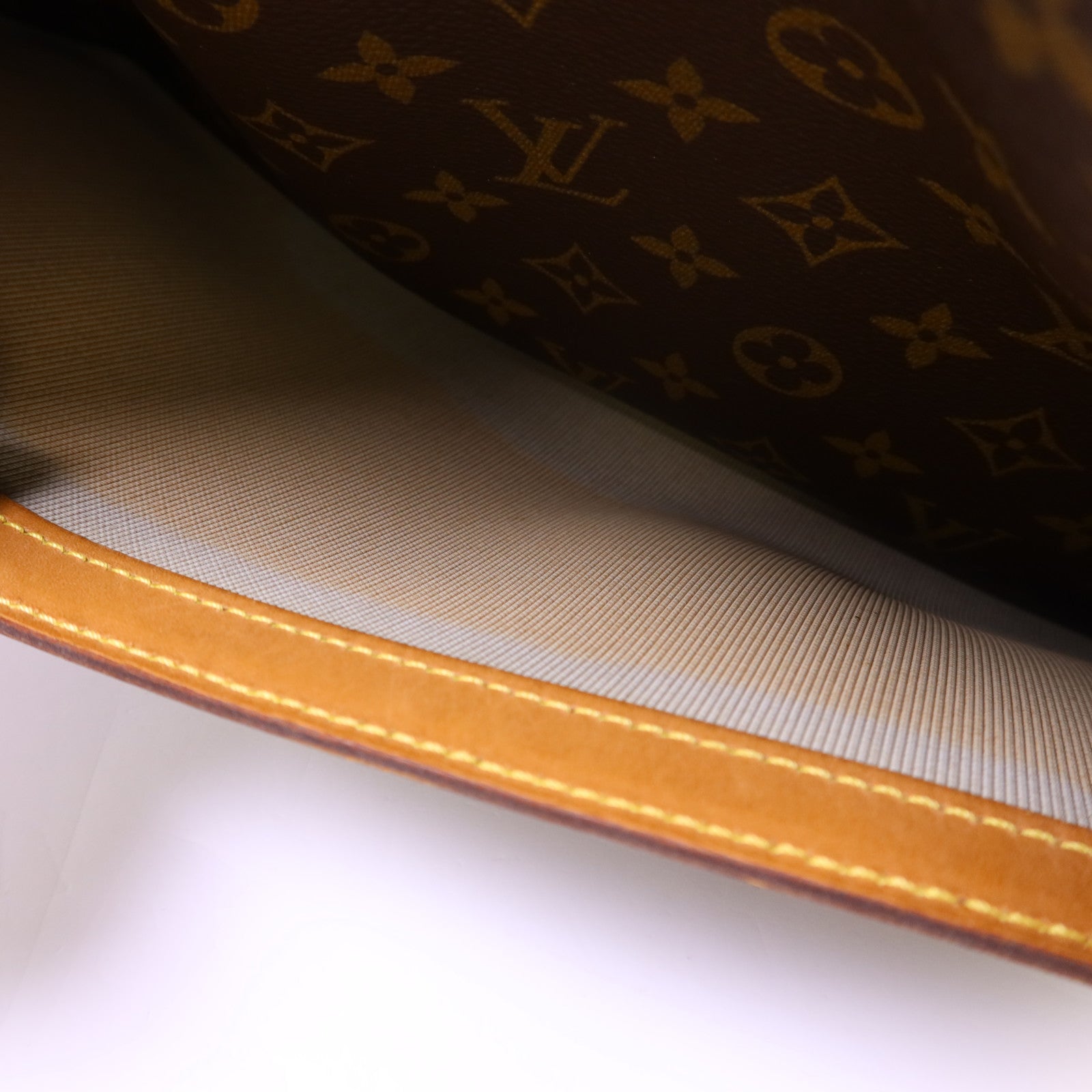 LOUIS VUITTON Monogram Reporter GM金扣肩背袋