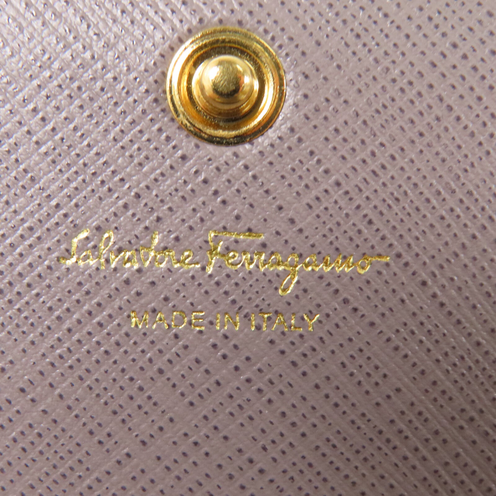 Salvatore Ferragamo 【激減優惠】牛皮皮革Long Wallet金扣長錢包