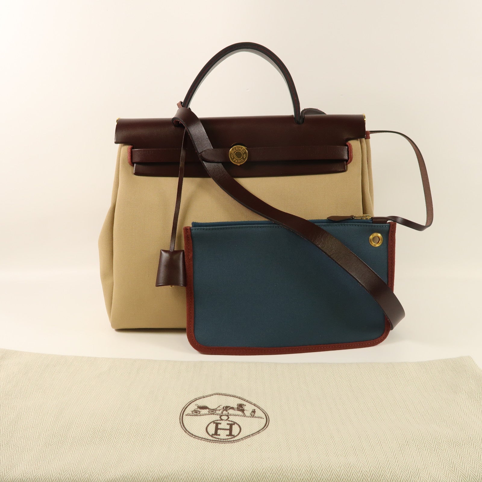HERMES 帆布Herbag PM金扣手挽肩背兩用袋Trench/Bleu Tempete/Rouge Sellier