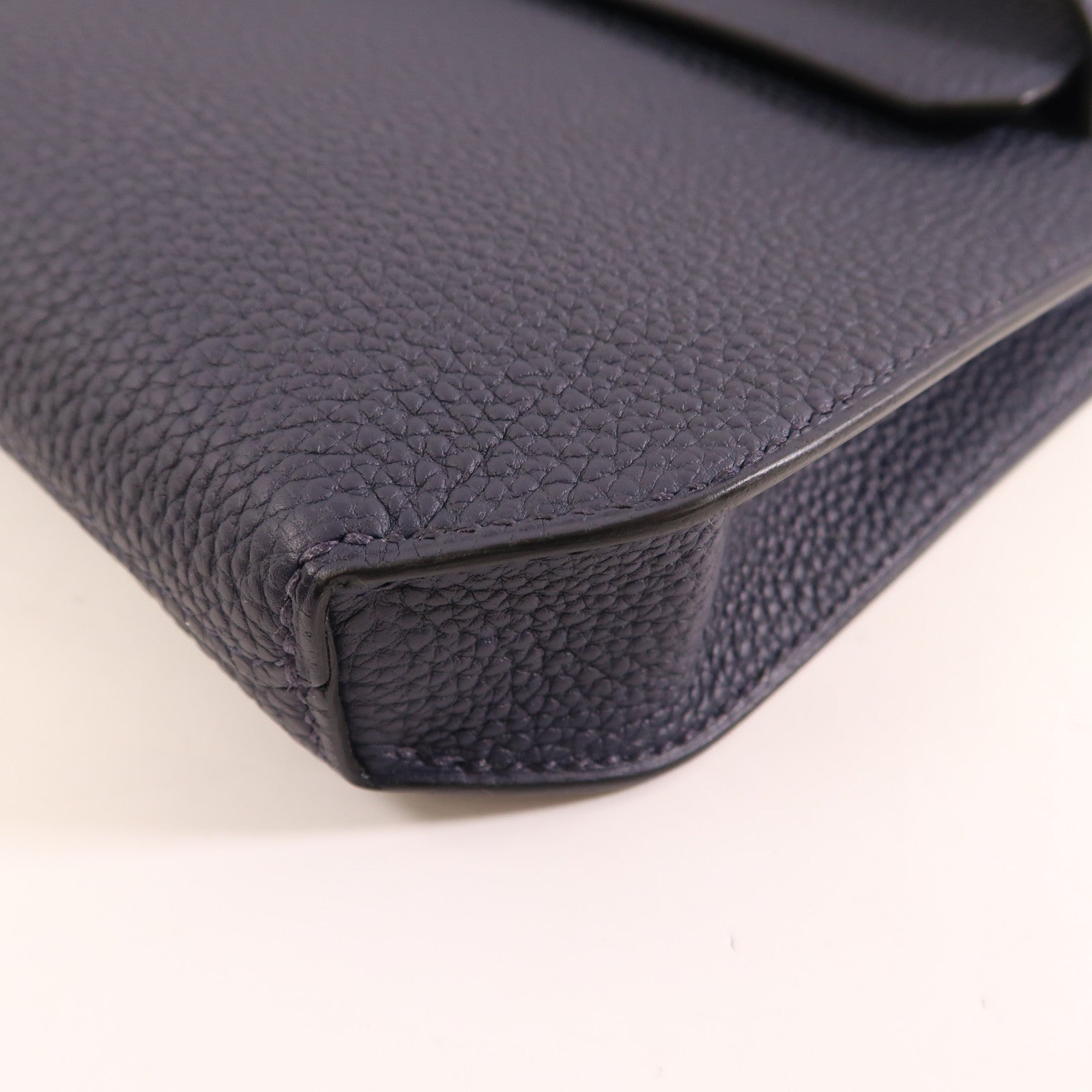 HERMES Togo皮革Kelly Depeches 25銀扣手拿包2Z Bleu Nuit