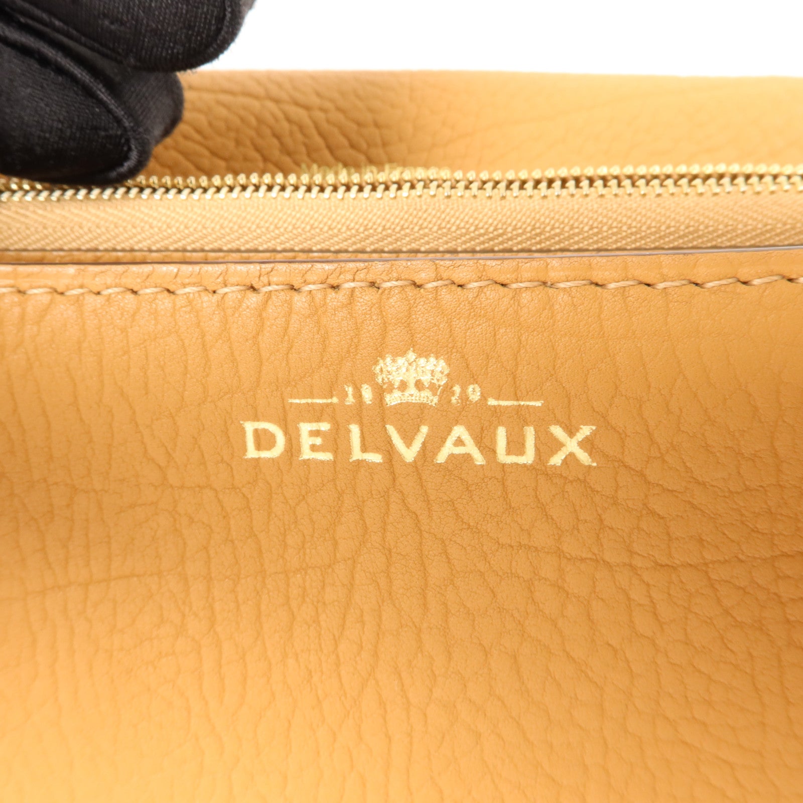 Delvaux 牛皮皮革Le Mutin MM肩背袋