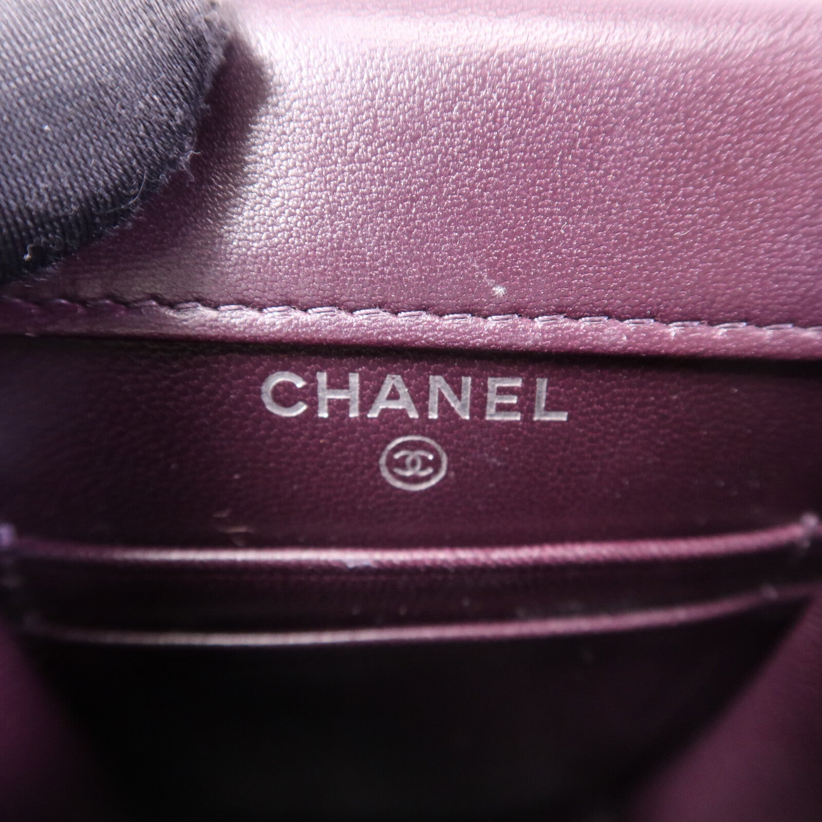 CHANEL 羊皮皮革Phone Bag銀扣鏈帶肩背袋