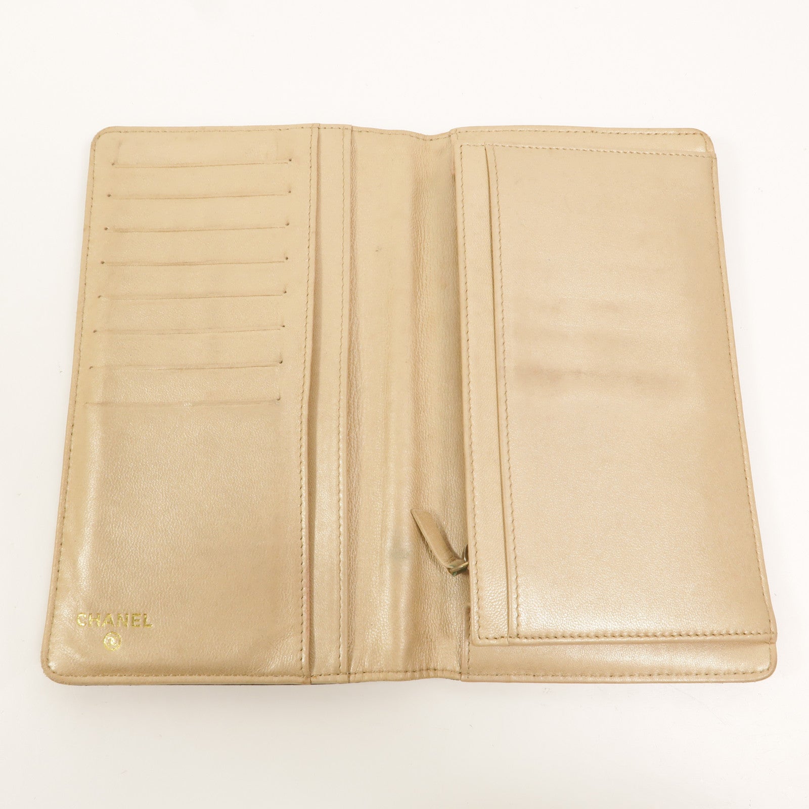 CHANEL 【激減優惠】羊皮皮革Camellia Embossed Long Wallet長錢包