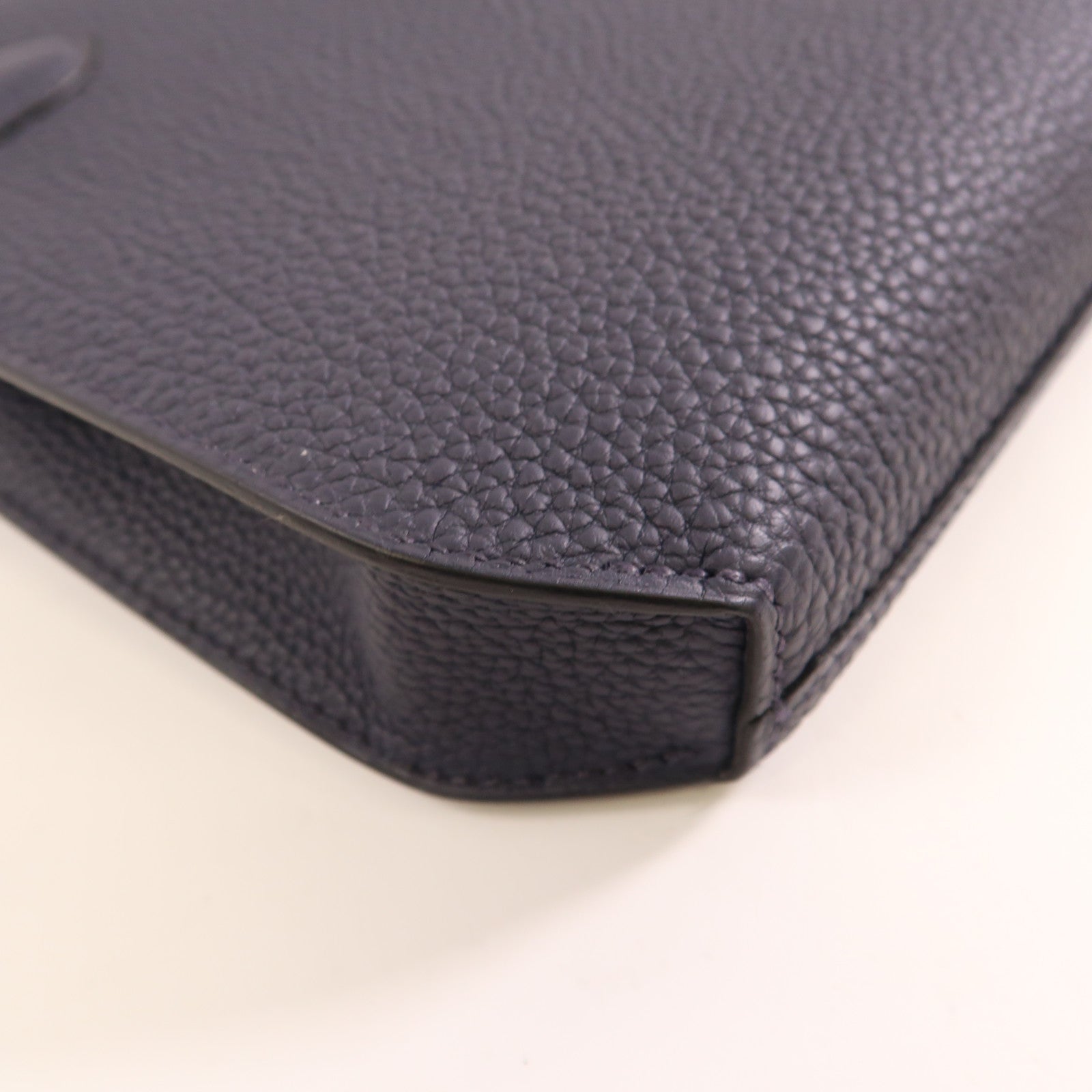 HERMES Togo皮革Kelly Depeches 25銀扣手拿包2Z Bleu Nuit