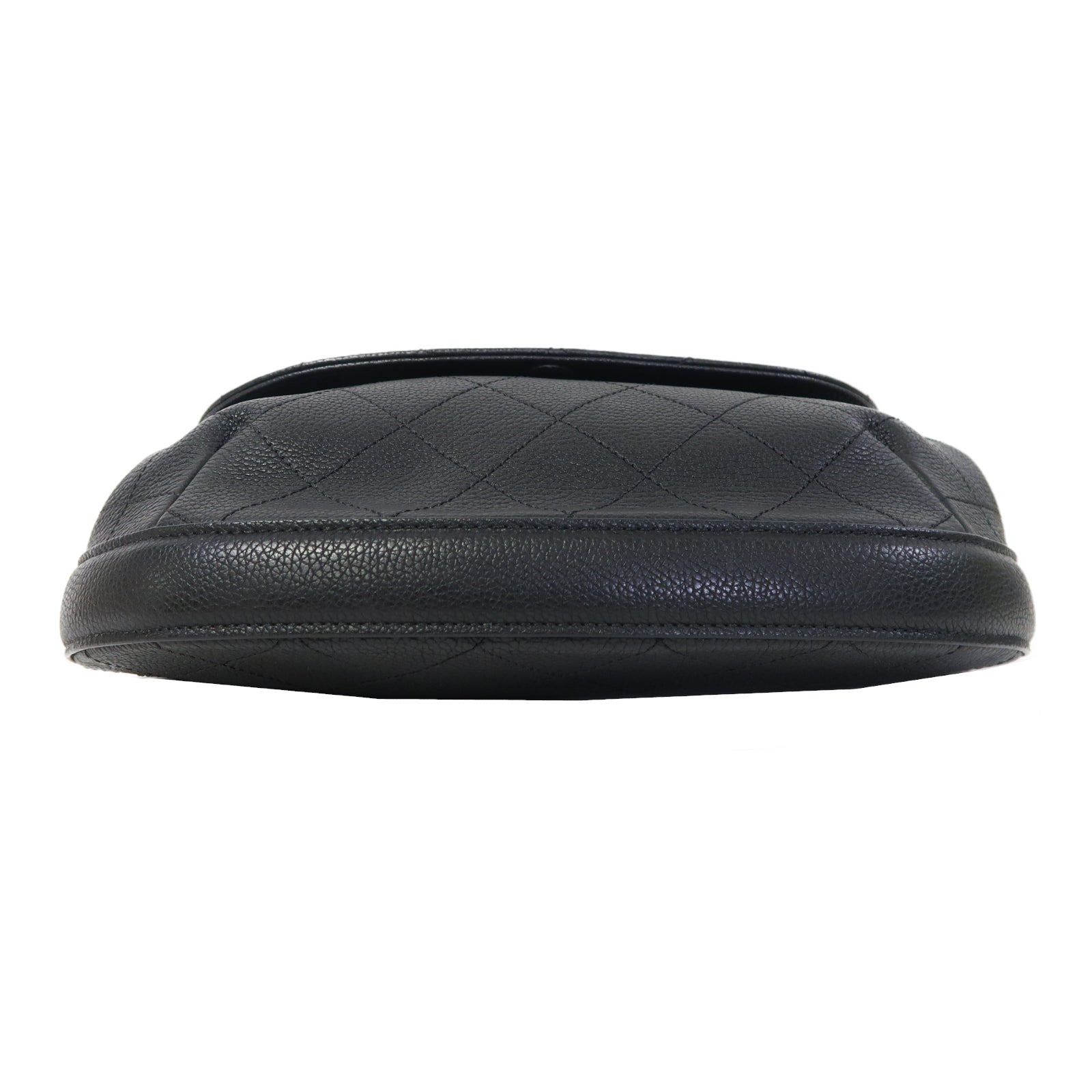 CHANEL 菱格Caviar皮革Shoulder Bag銀扣肩背袋黑色