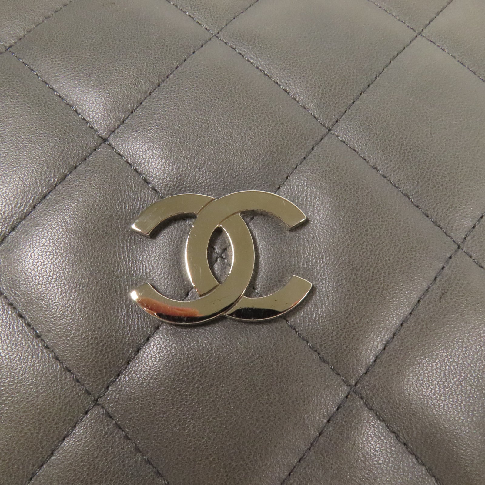 CHANEL 羊皮皮革Chain Shoulder銀扣鏈帶肩背袋