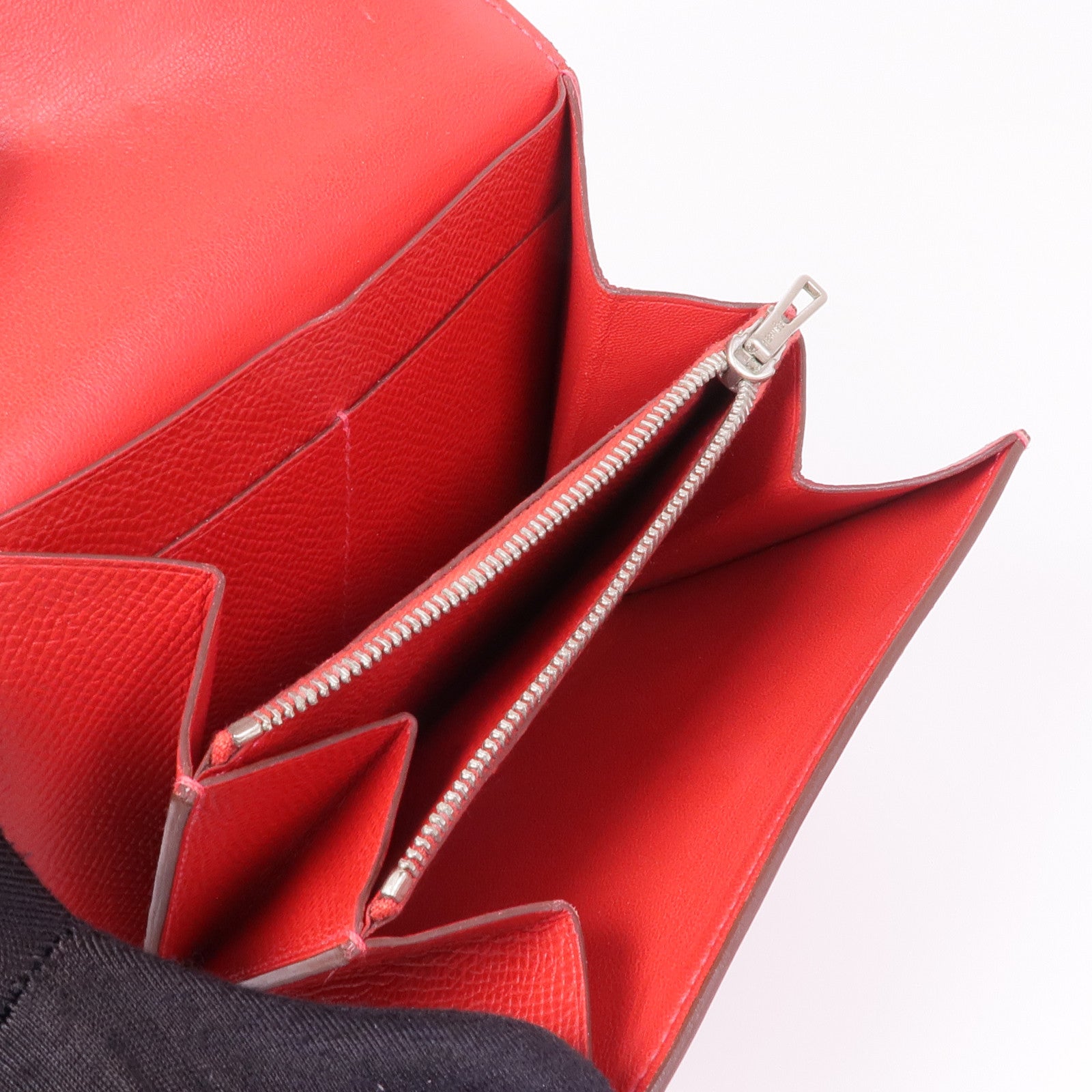 HERMES Epsom皮革Constance Wallet銀扣錢包Rouge Tomate