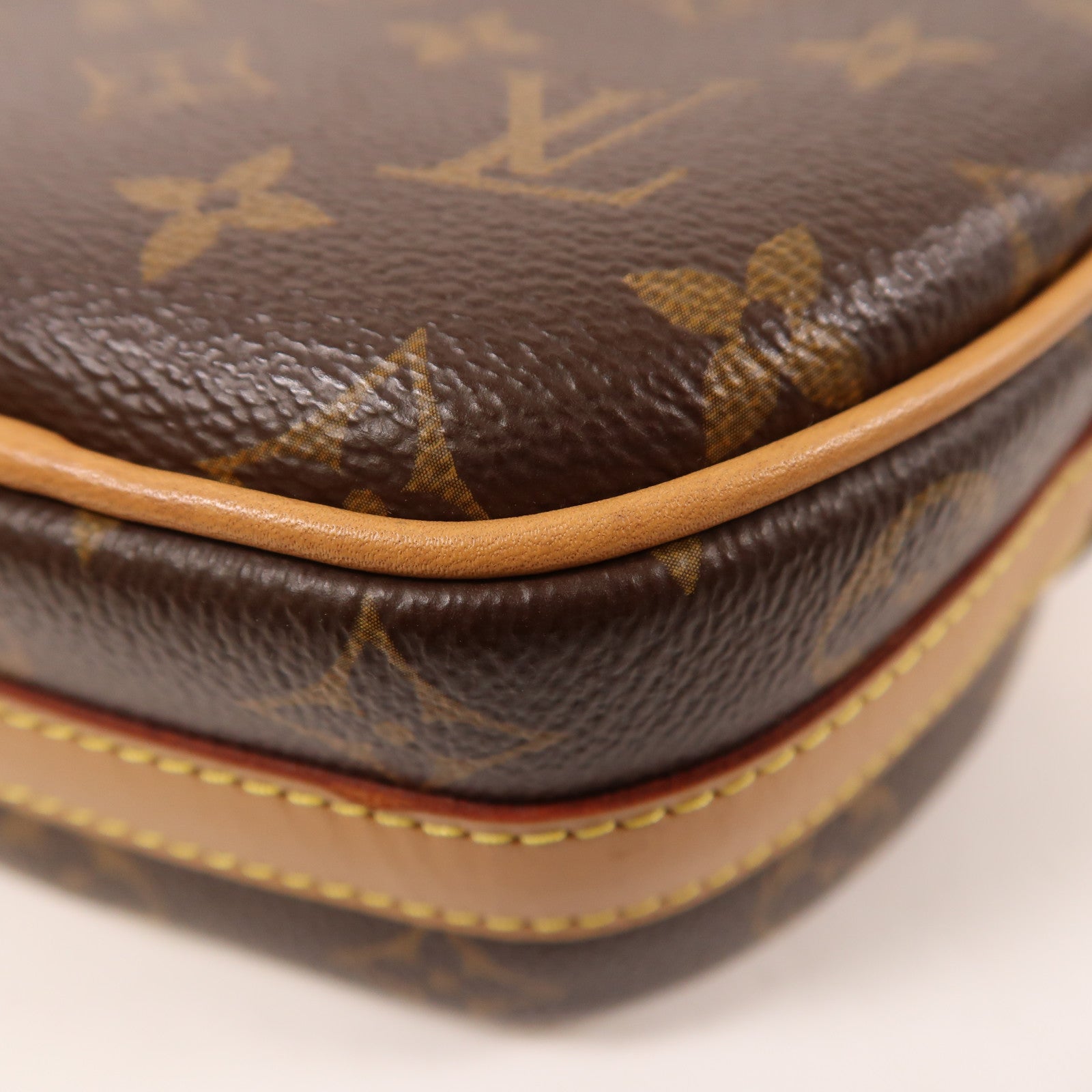 LOUIS VUITTON Monogram Boite Chapeau金扣肩背袋