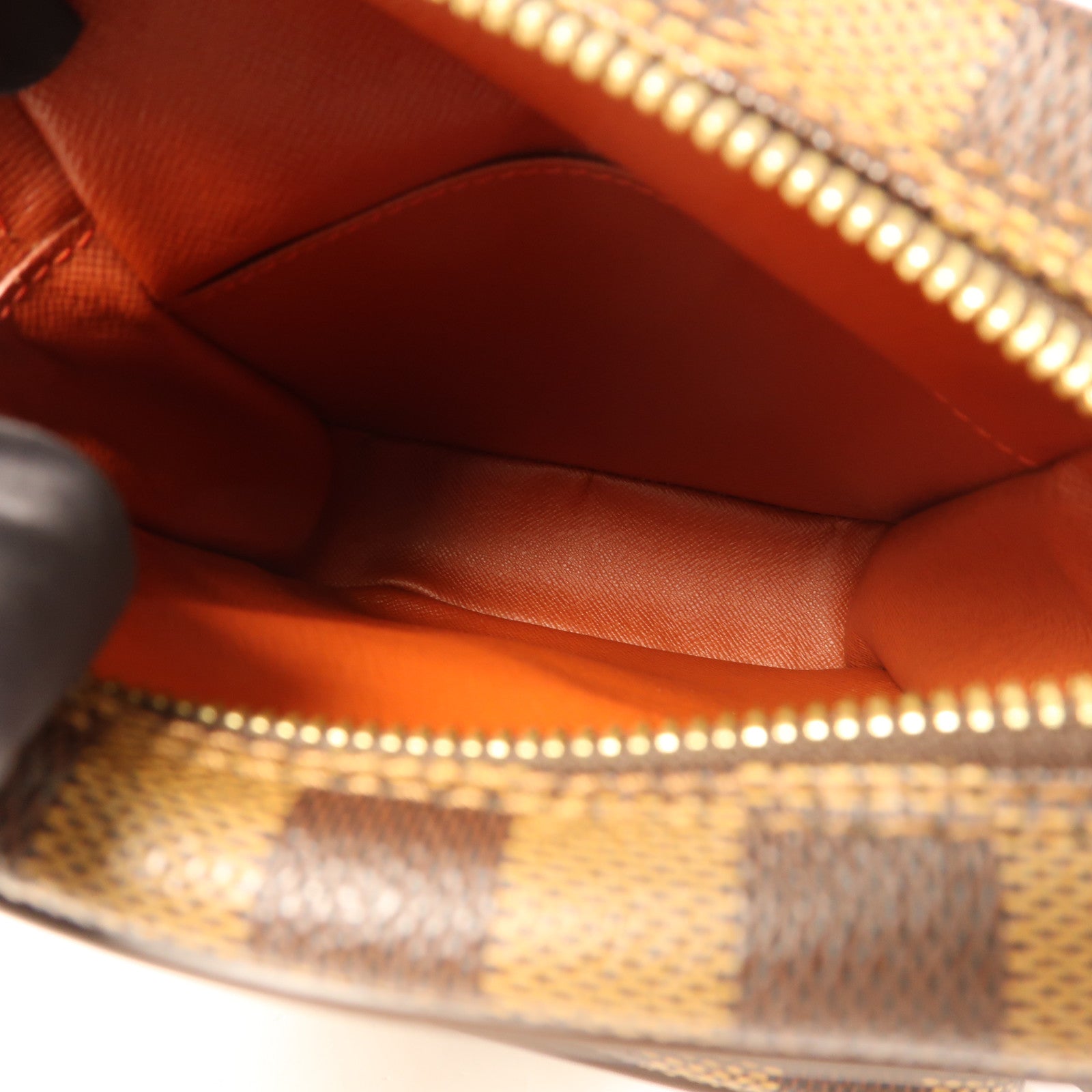 LOUIS VUITTON Damier Amazon金扣肩背袋