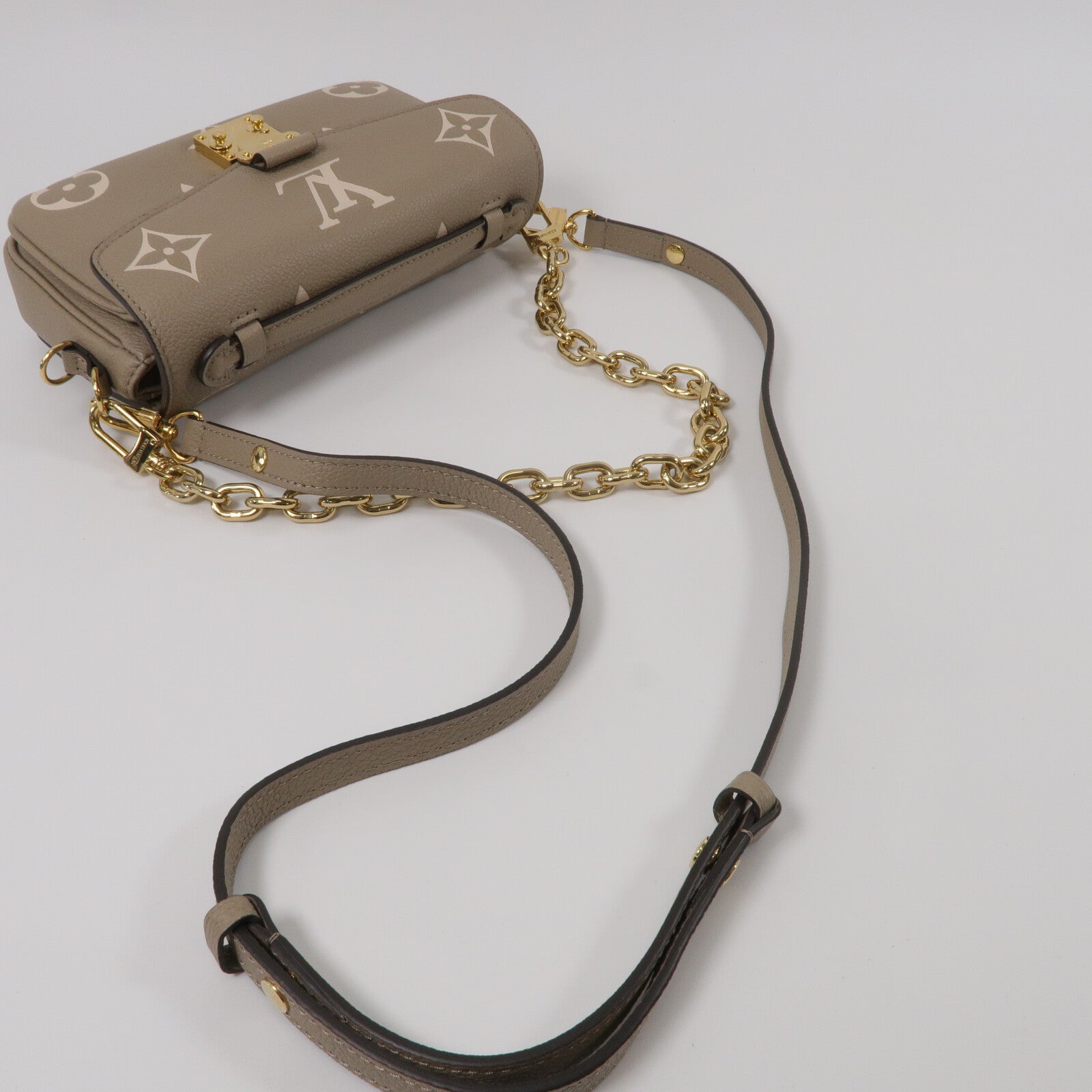 LOUIS VUITTON Monogram Empreinte Pochette Metis East West手挽肩背兩用袋