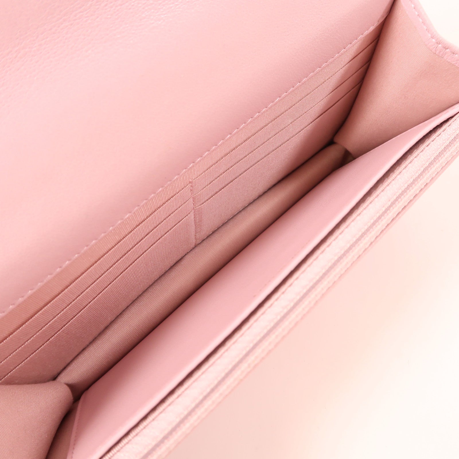 CHANEL 羊皮皮革19 WOC Wallet On Chain鏈帶手挽肩背兩用袋