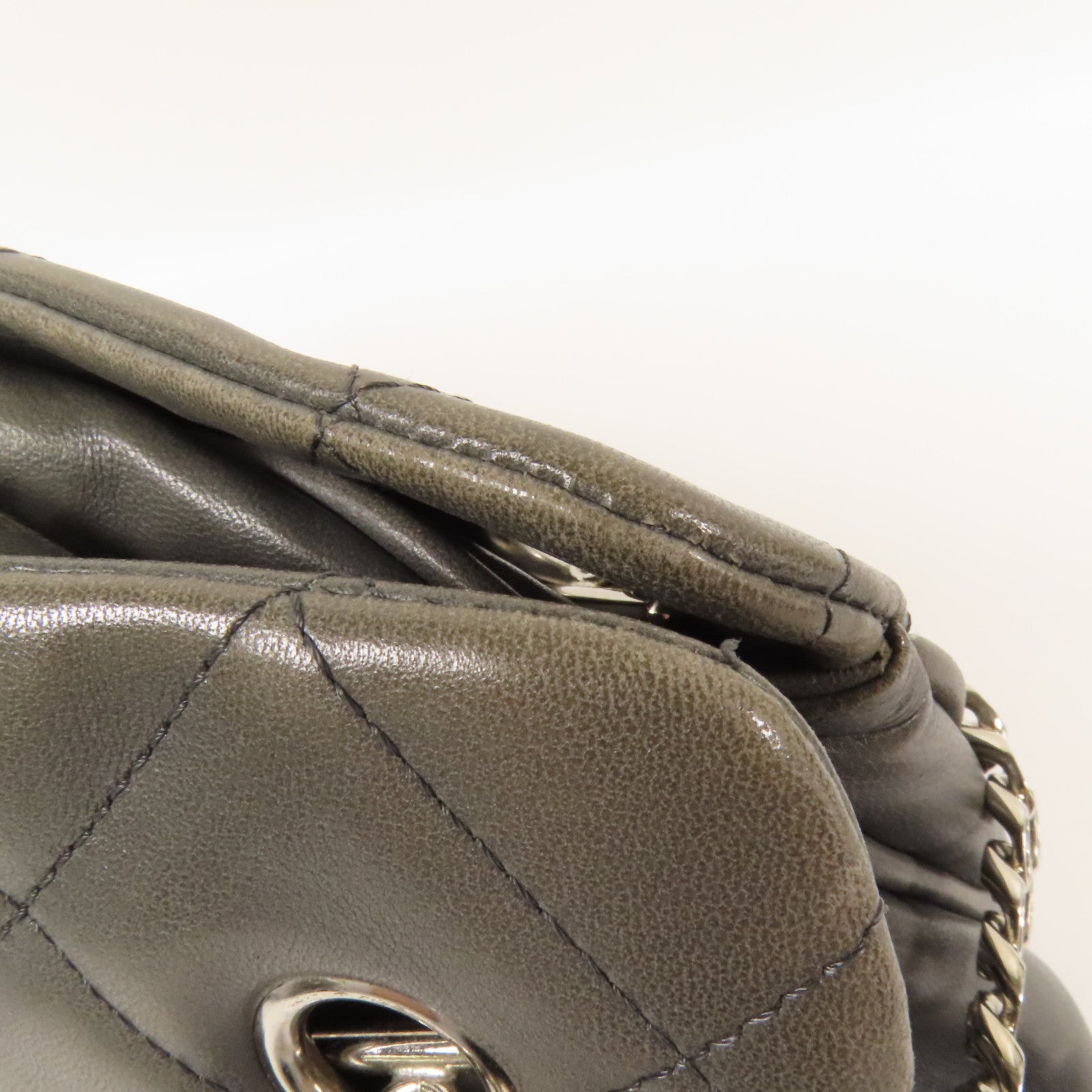 CHANEL 羊皮皮革Chain Shoulder銀扣鏈帶肩背袋