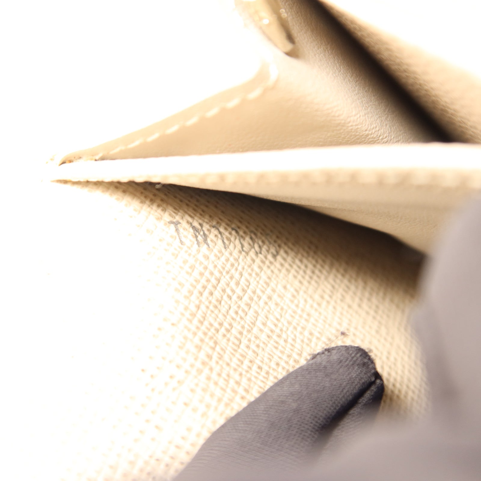 LOUIS VUITTON Epi Twist Long Wallet長錢包