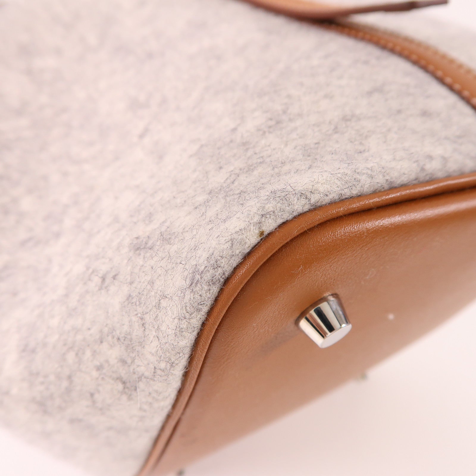 HERMES 毛氈Picotin MM銀扣手挽袋Gris Clair