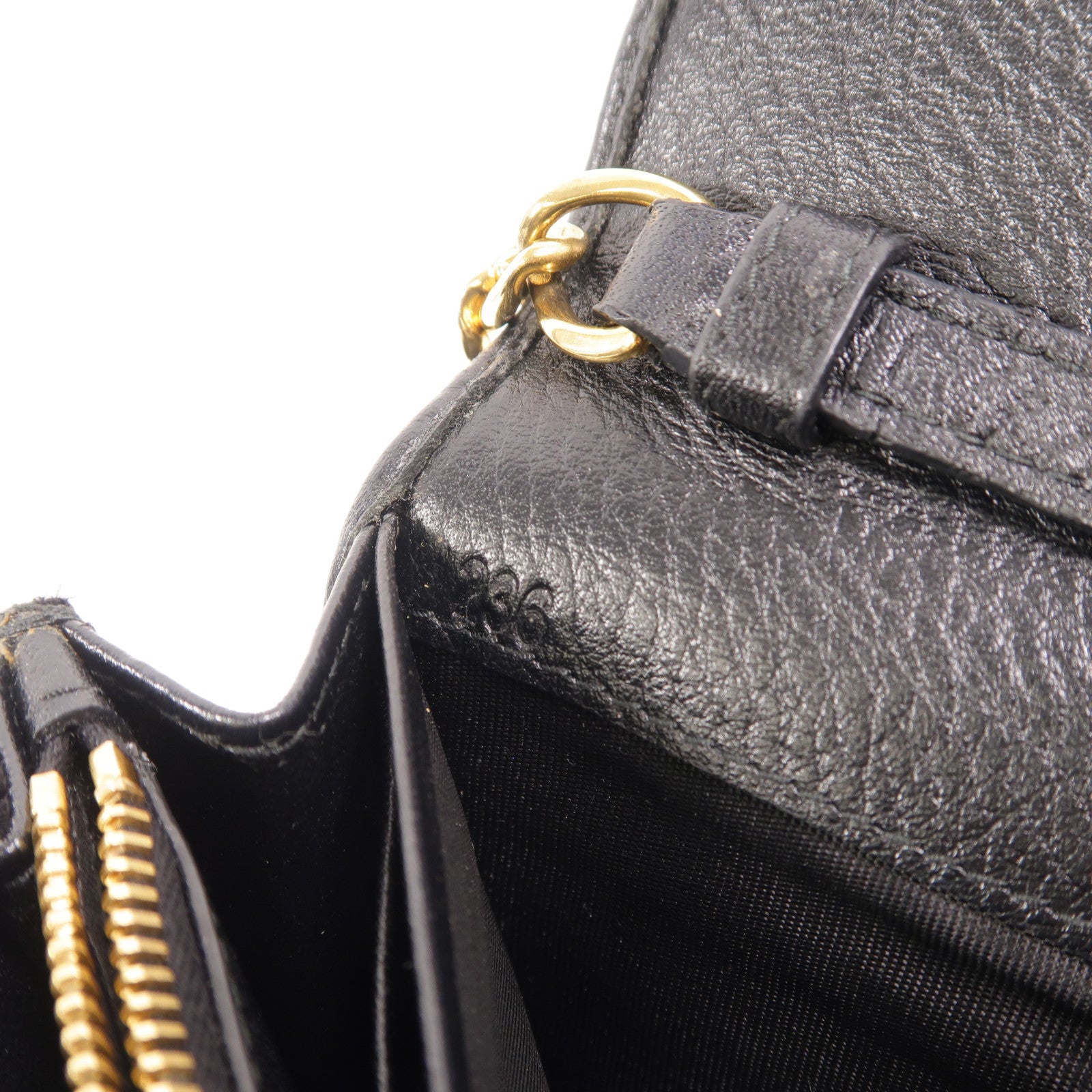 PRADA 牛皮皮革Wallet On Chain鏈帶肩背袋