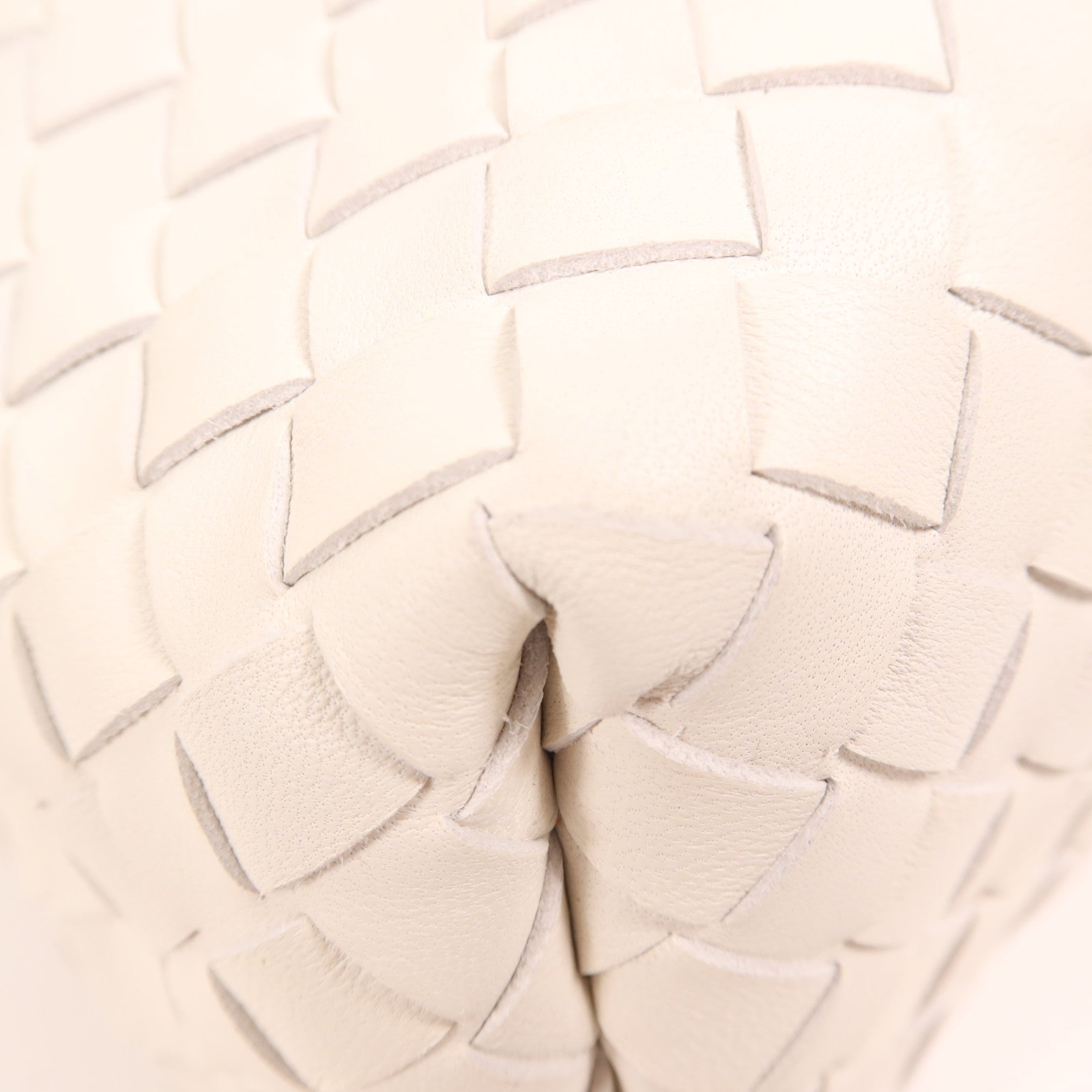 BOTTEGA VENETA 牛皮皮革Shoulder Bag金扣肩背袋