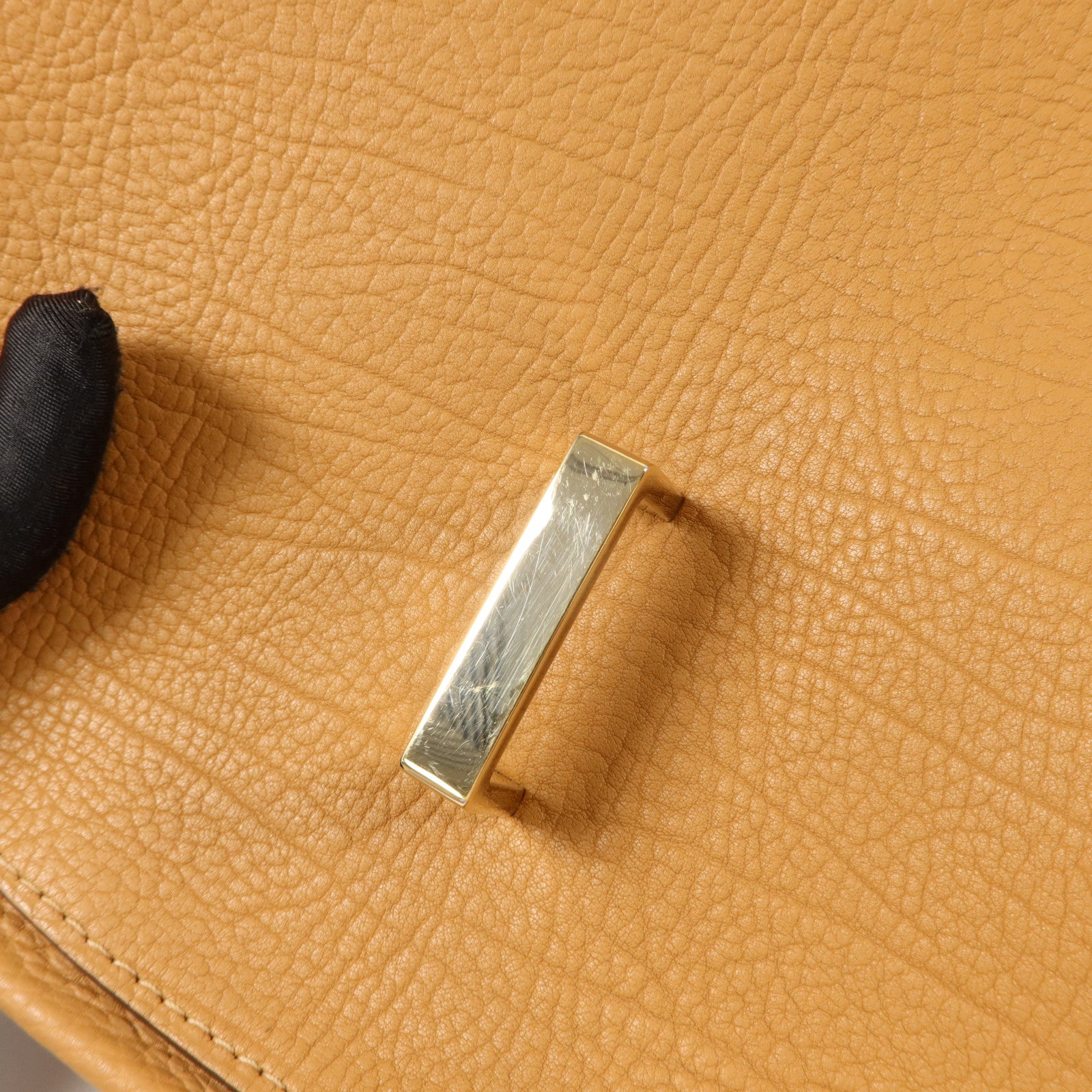 Delvaux 牛皮皮革Le Mutin MM肩背袋