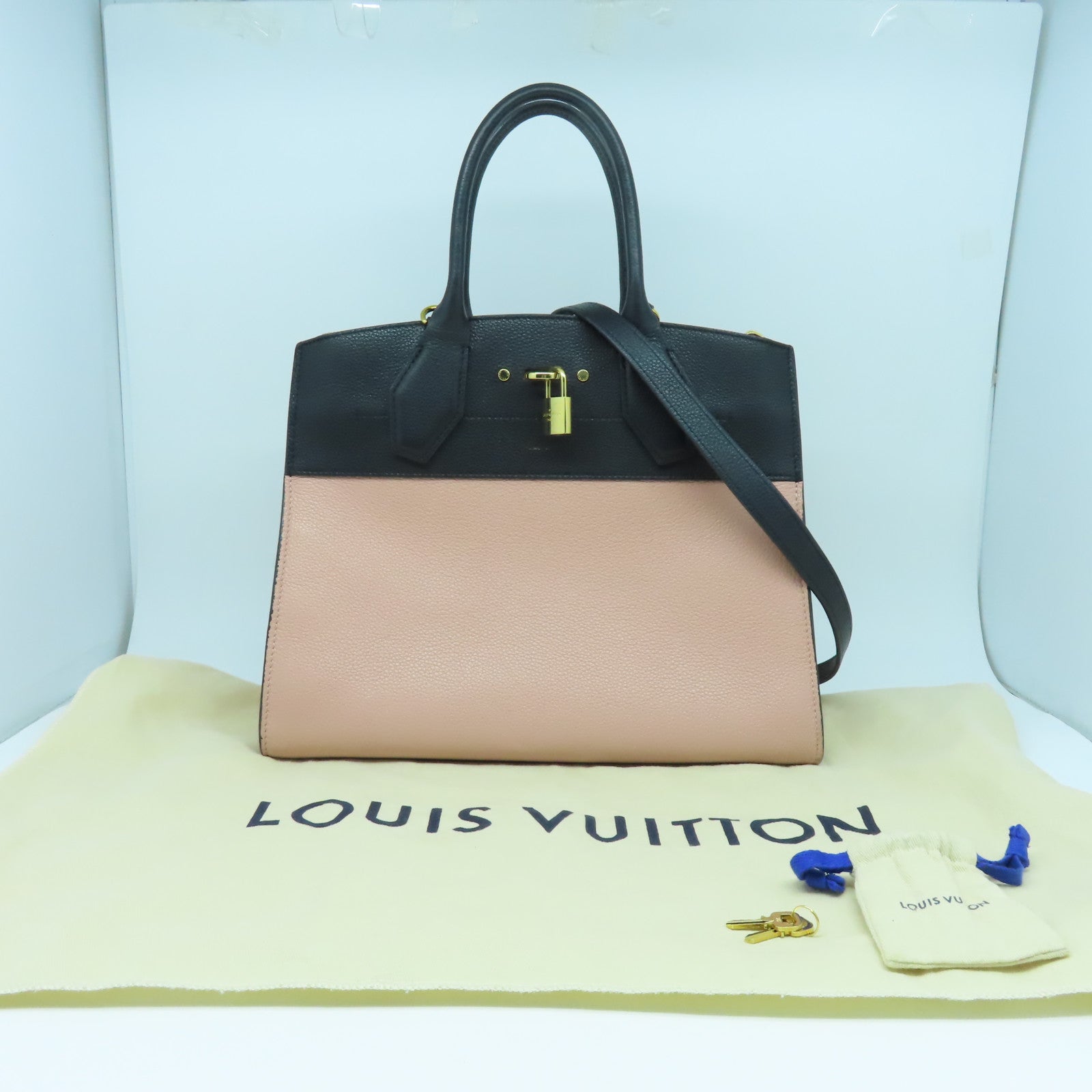 LOUIS VUITTON 【清倉大減價】牛皮皮革City Steamer MM金扣手挽肩背兩用袋粉紅色/黑色