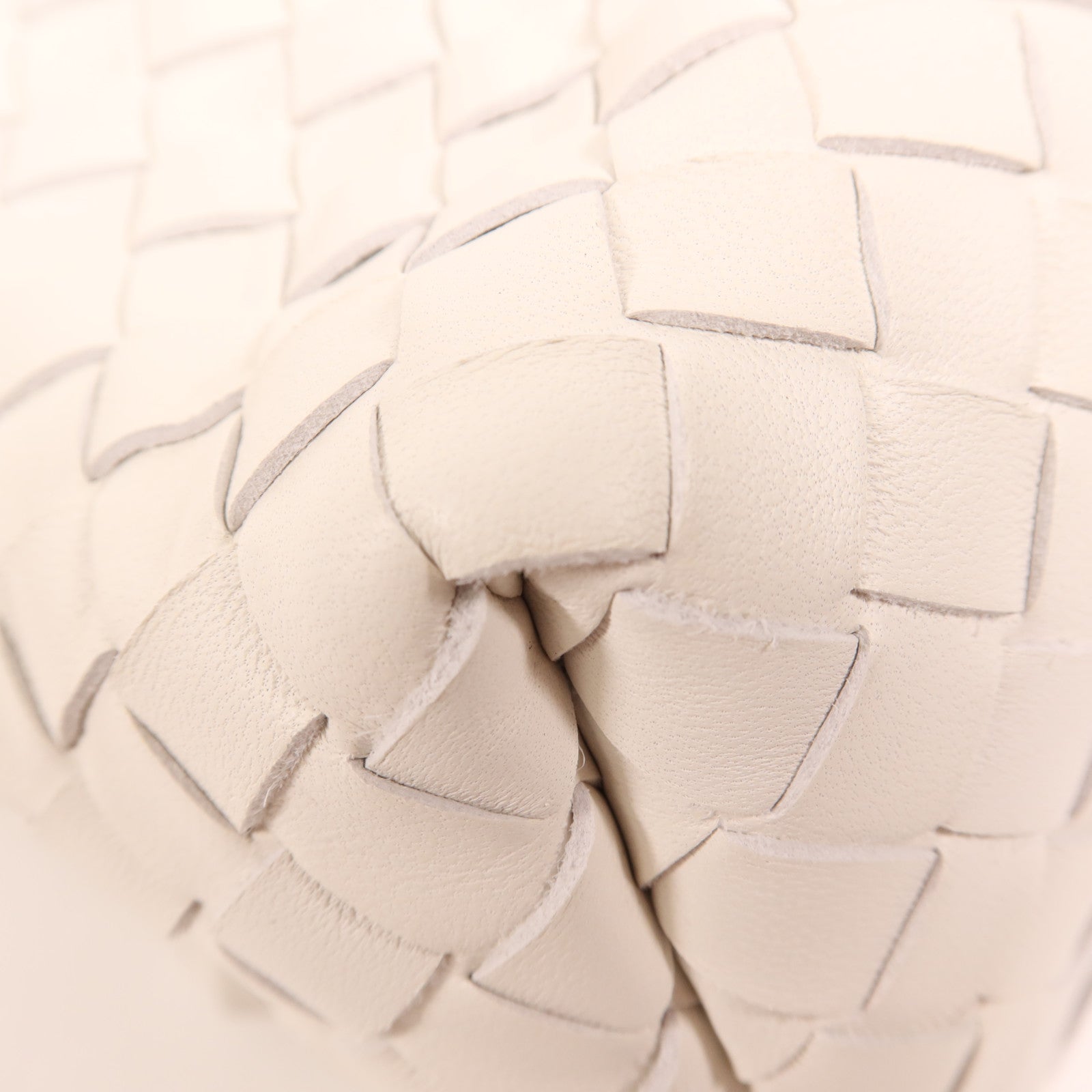 BOTTEGA VENETA 牛皮皮革Shoulder Bag金扣肩背袋