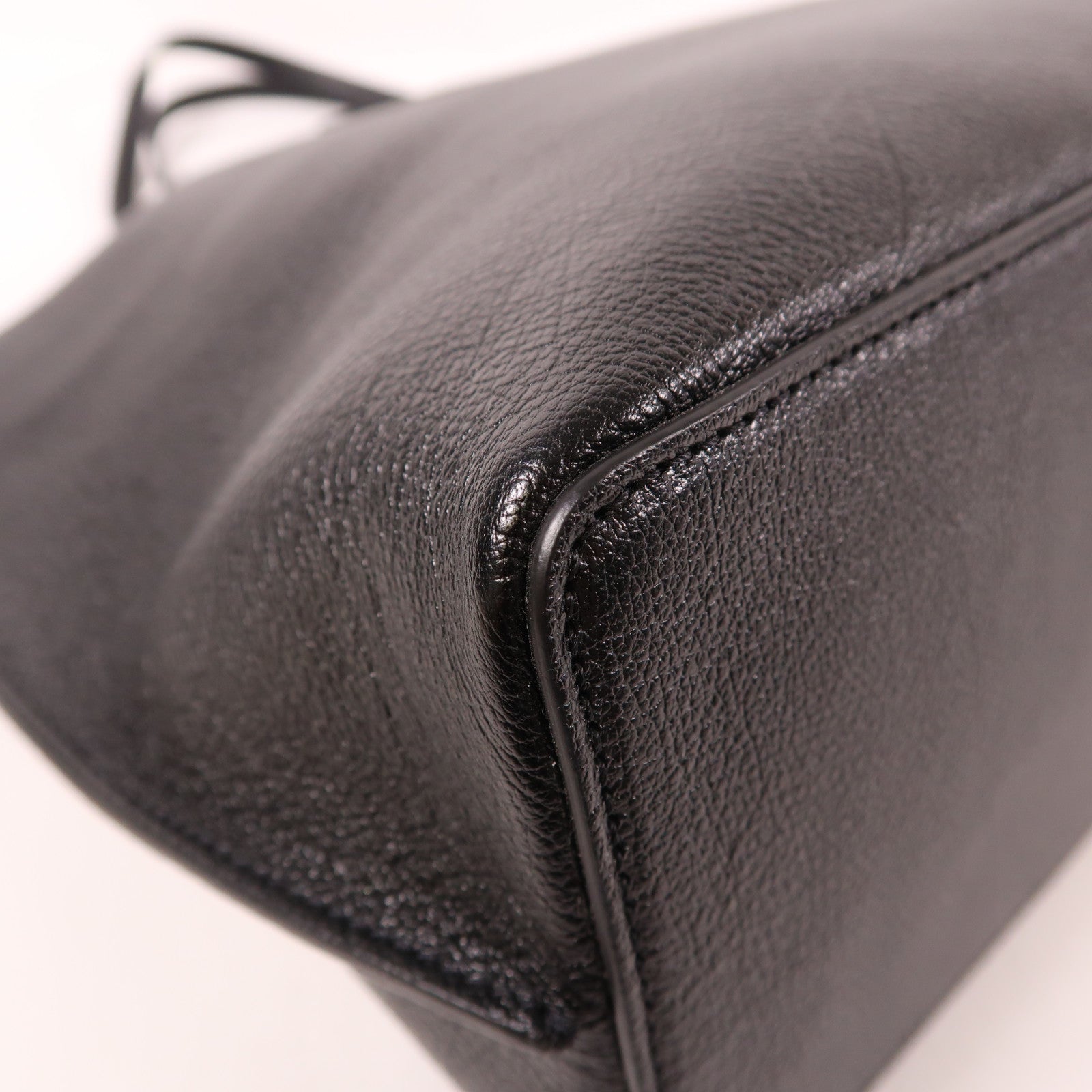 Valentino 牛皮皮革Tote Bag金扣肩背袋