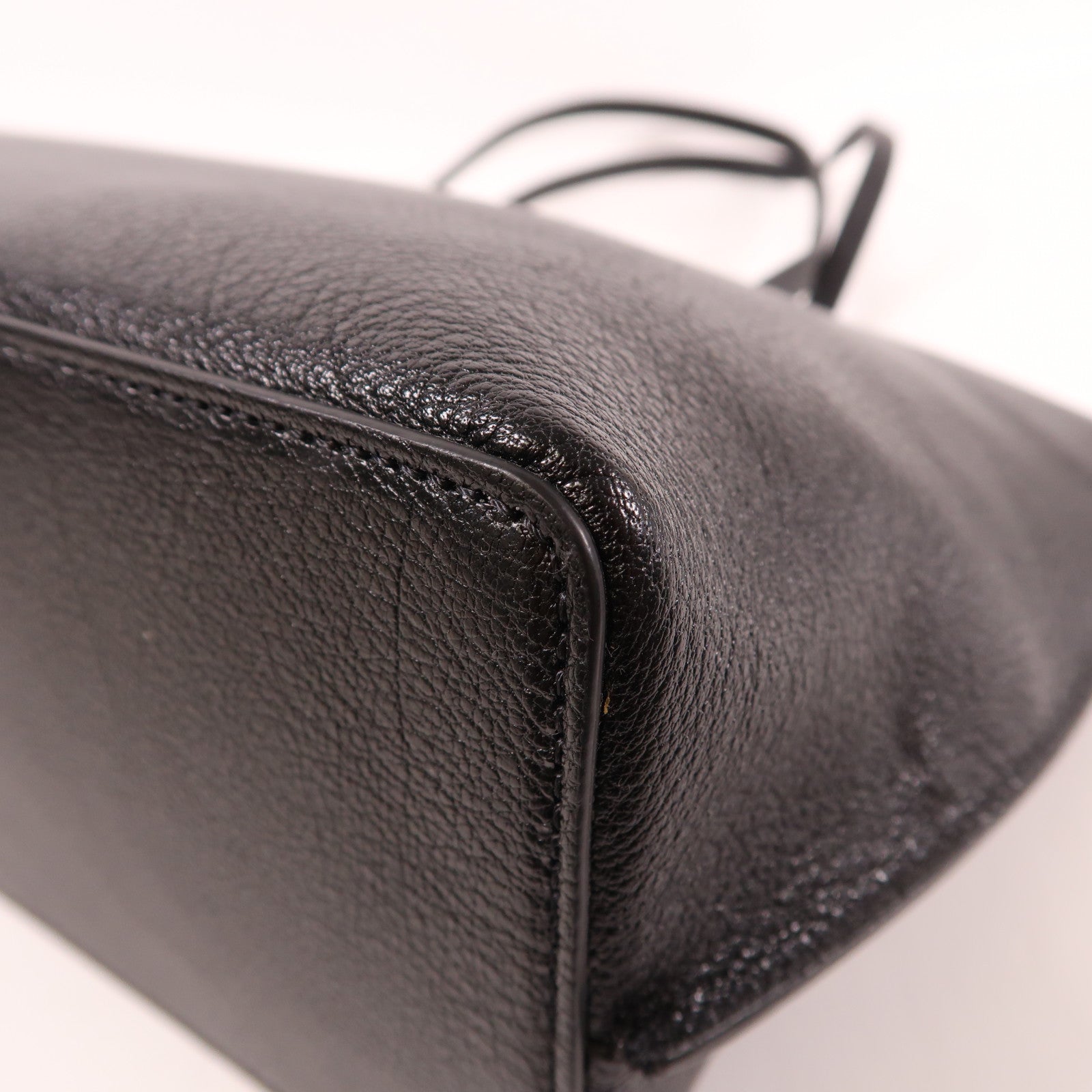 Valentino 牛皮皮革Tote Bag金扣肩背袋
