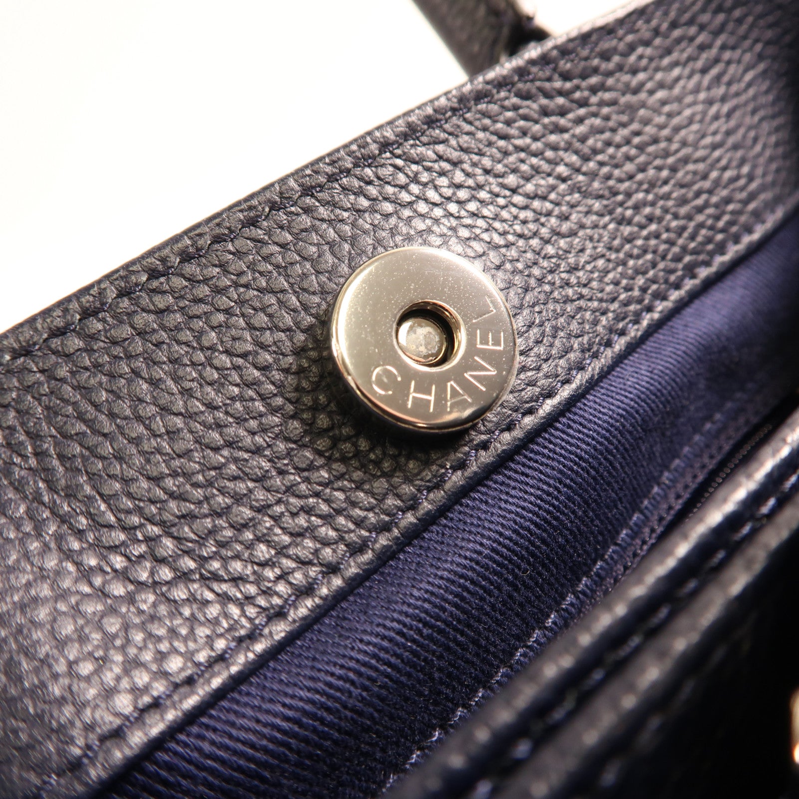 CHANEL 牛皮皮革2Way Shoulder Bag銀扣手挽肩背兩用袋