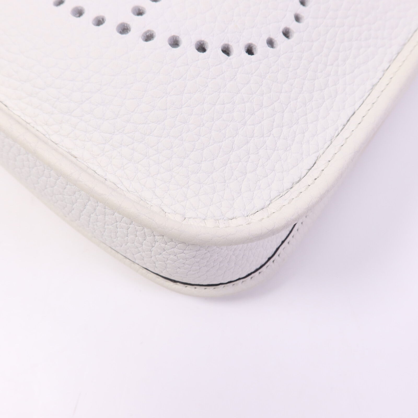 HERMES Clemence皮革Evelyne TPM金扣肩背袋New White