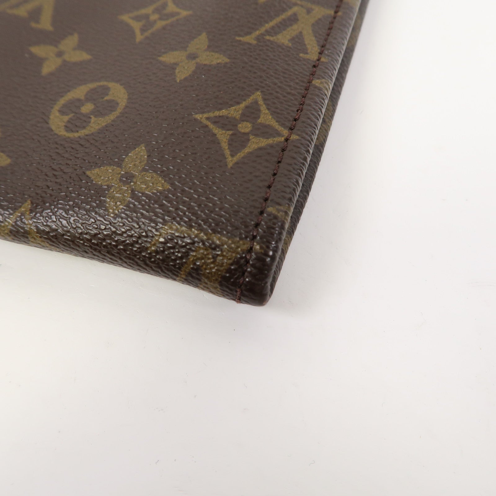 LOUIS VUITTON Monogram Poche Document金扣手拿包啡色
