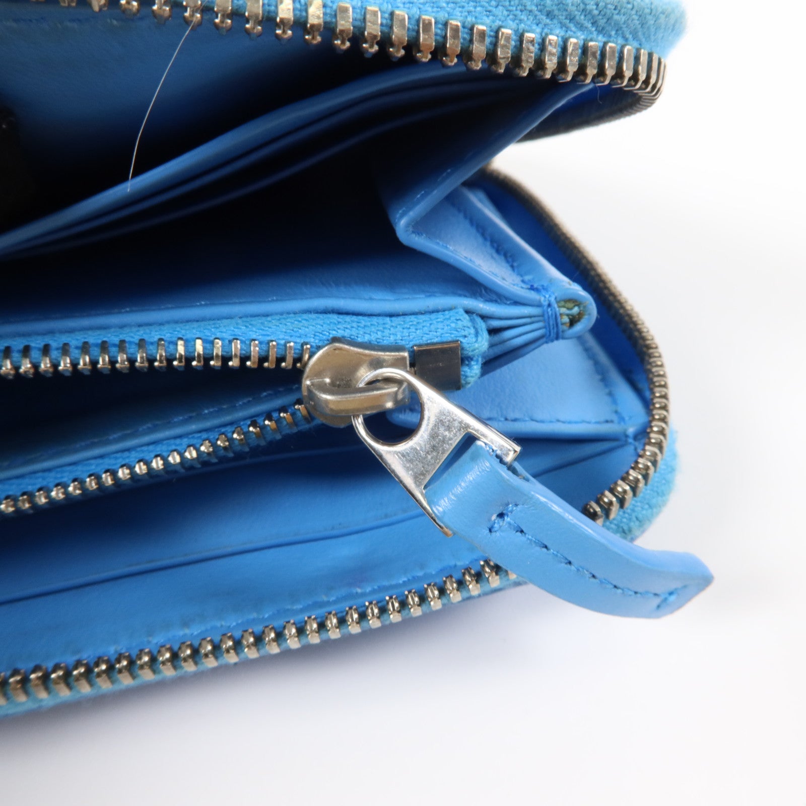 BOTTEGA VENETA 羊皮皮革Long Wallet銀扣長錢包