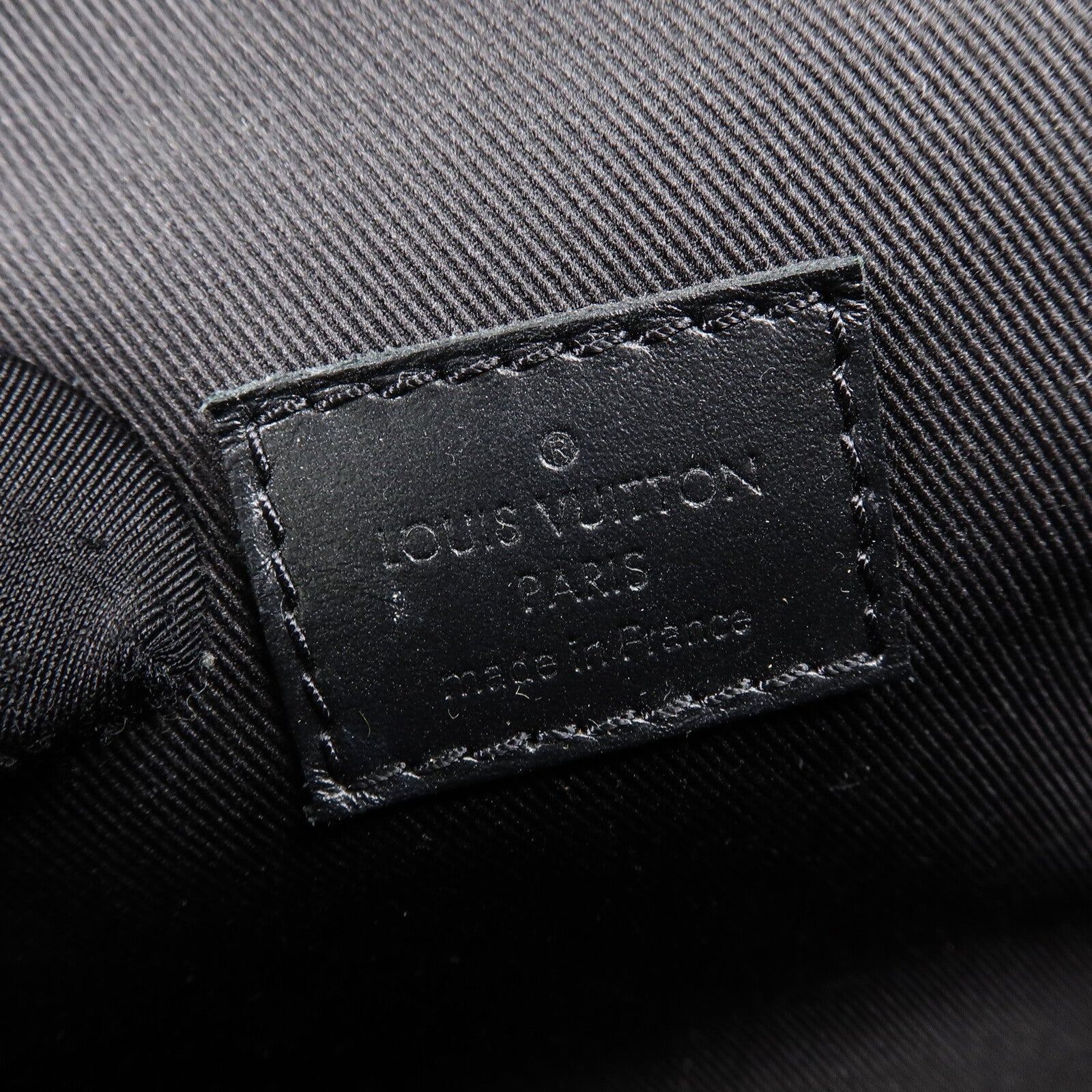 LOUIS VUITTON Monogram Macassar Steamer Wearable Wallet肩背袋